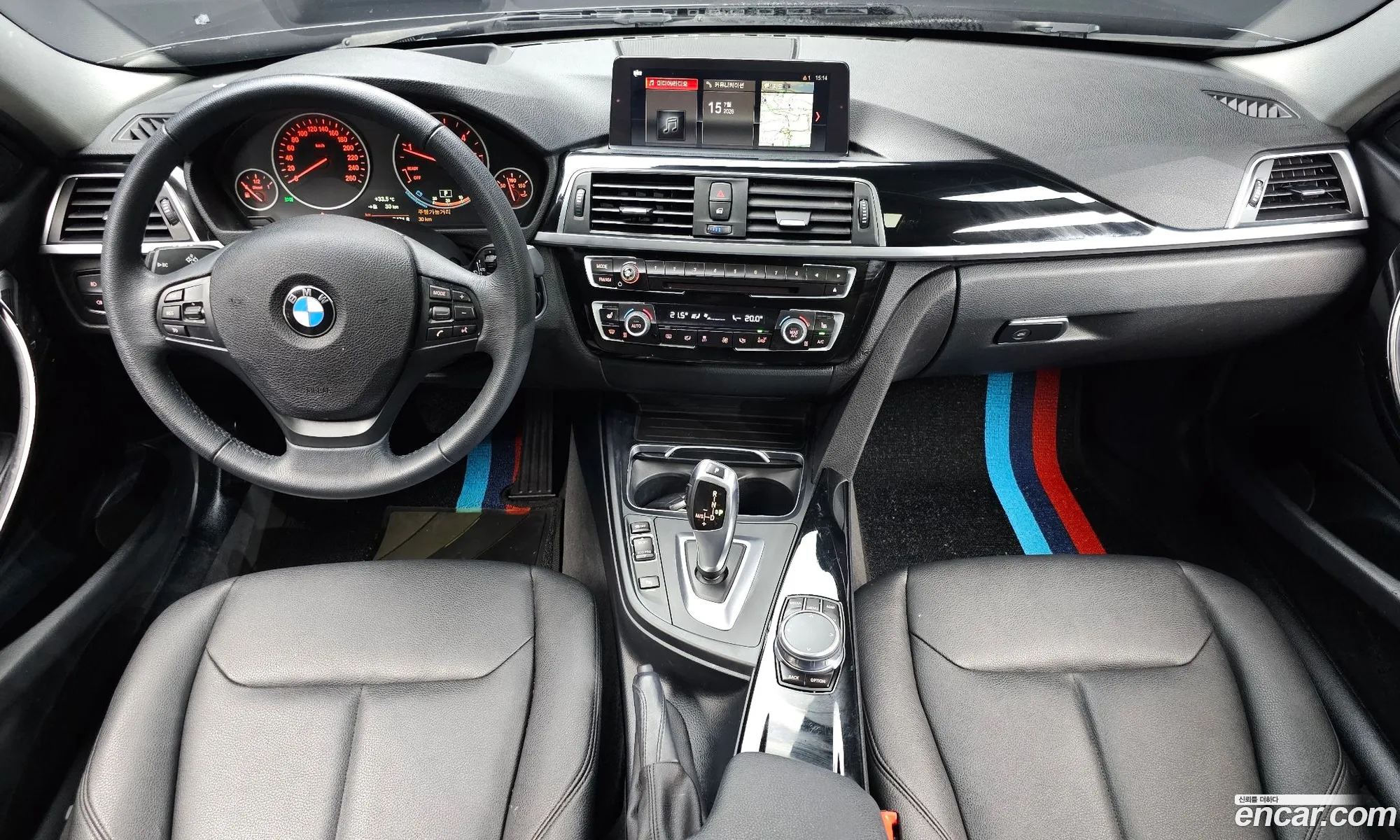 BMW 3 Series 2018 WBA8C5101JK733859 — 14