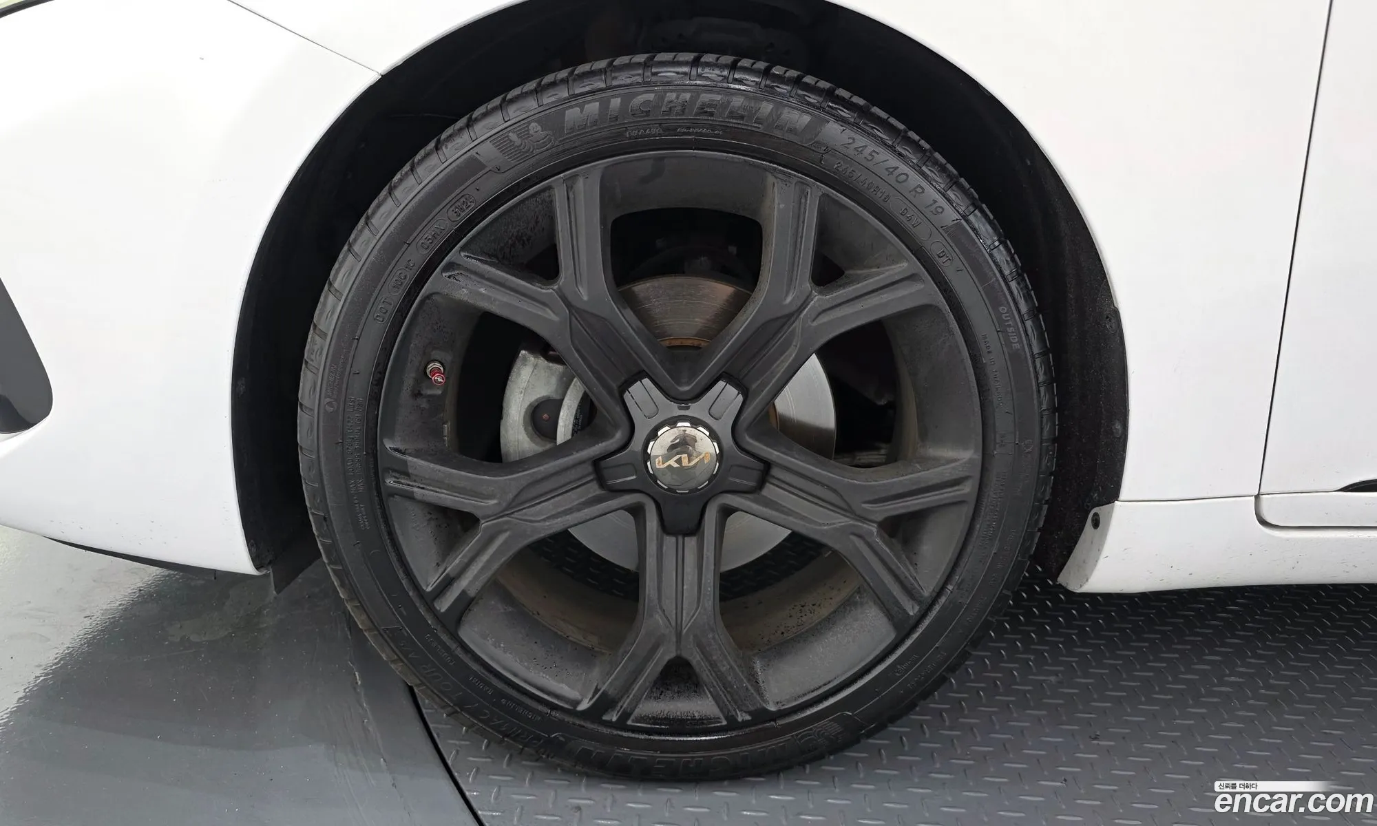 Kia K7 Premier Hybrid 2019 — 4