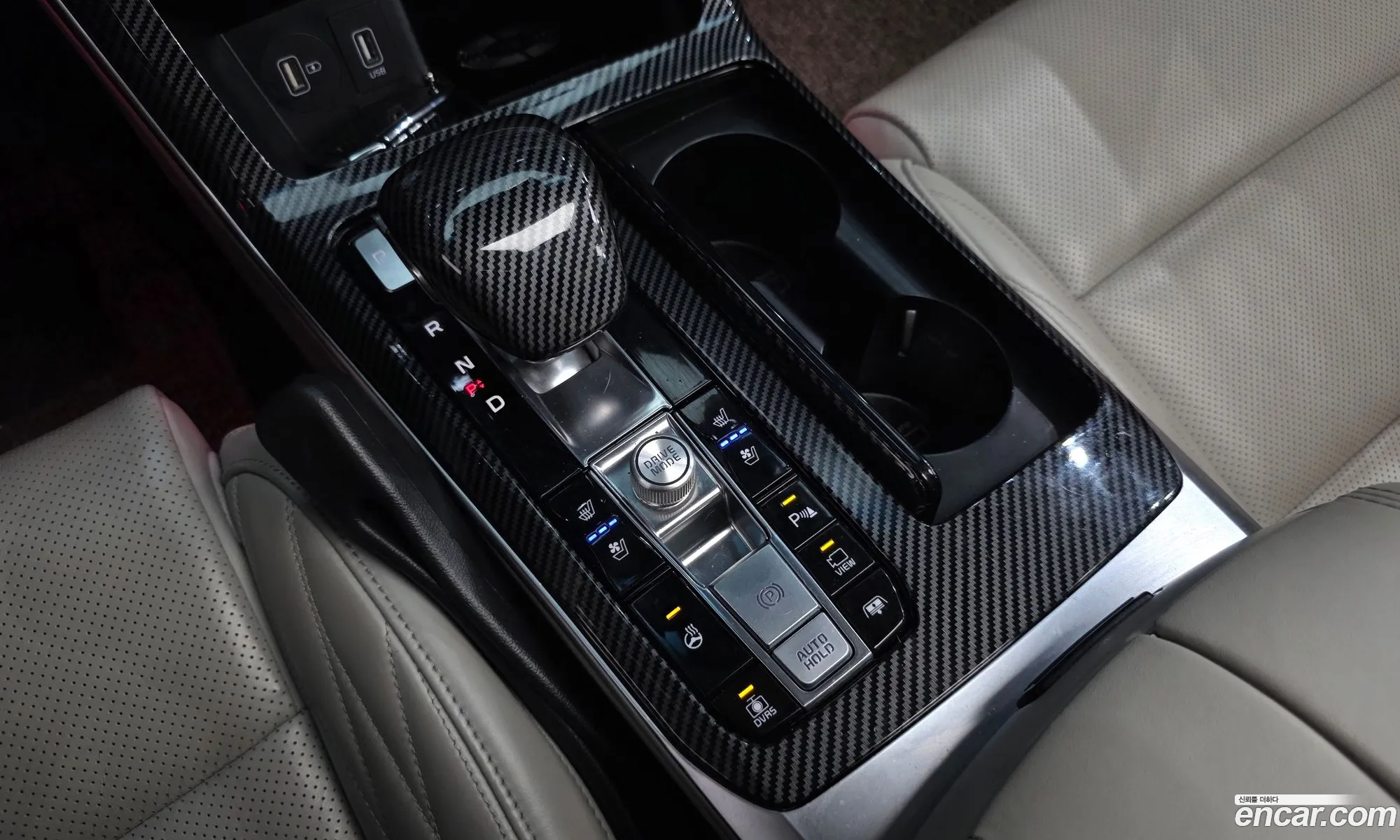 Kia K7 Premier Hybrid 2019 — 13