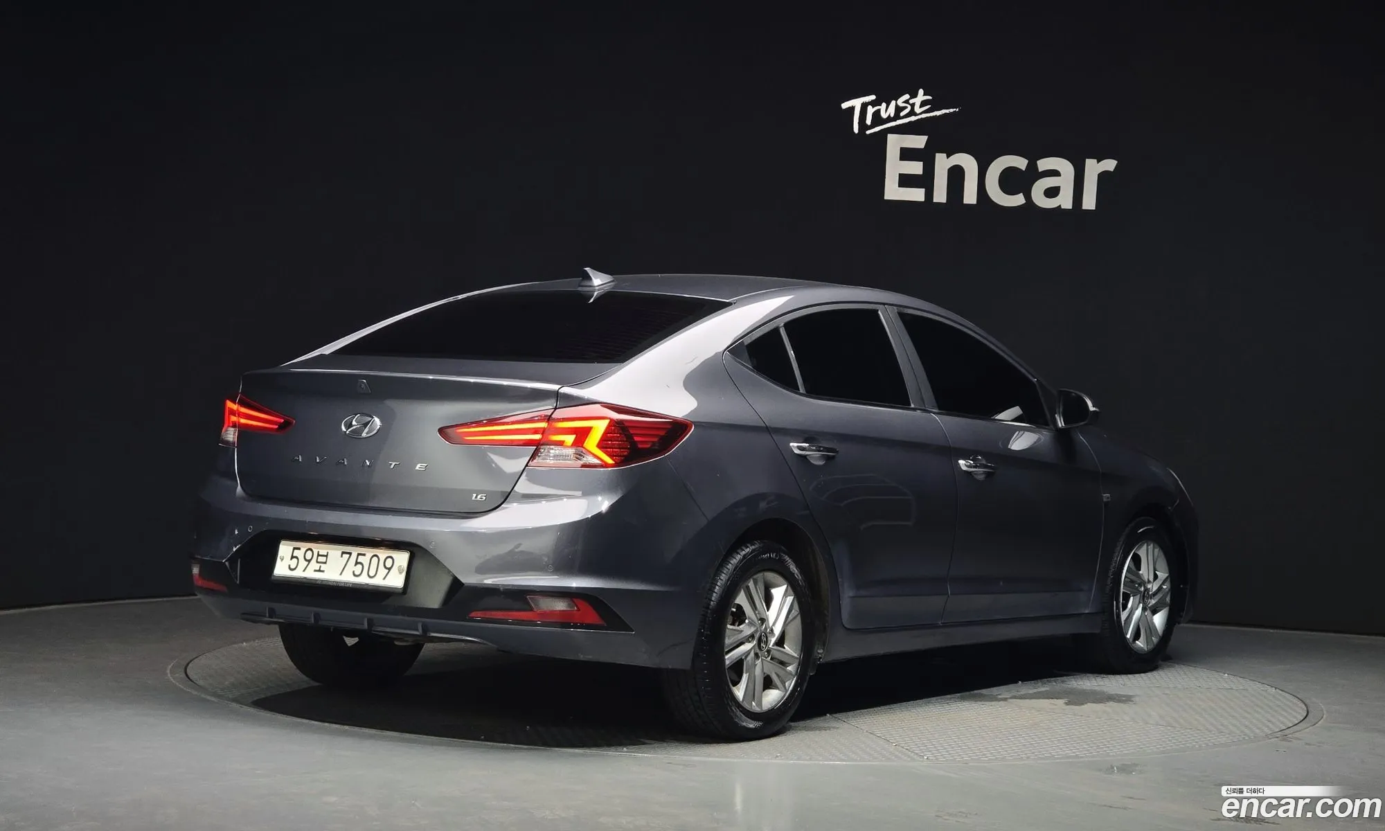 Hyundai Elantra AD 2019 KMHD041EEKU803821 — 2