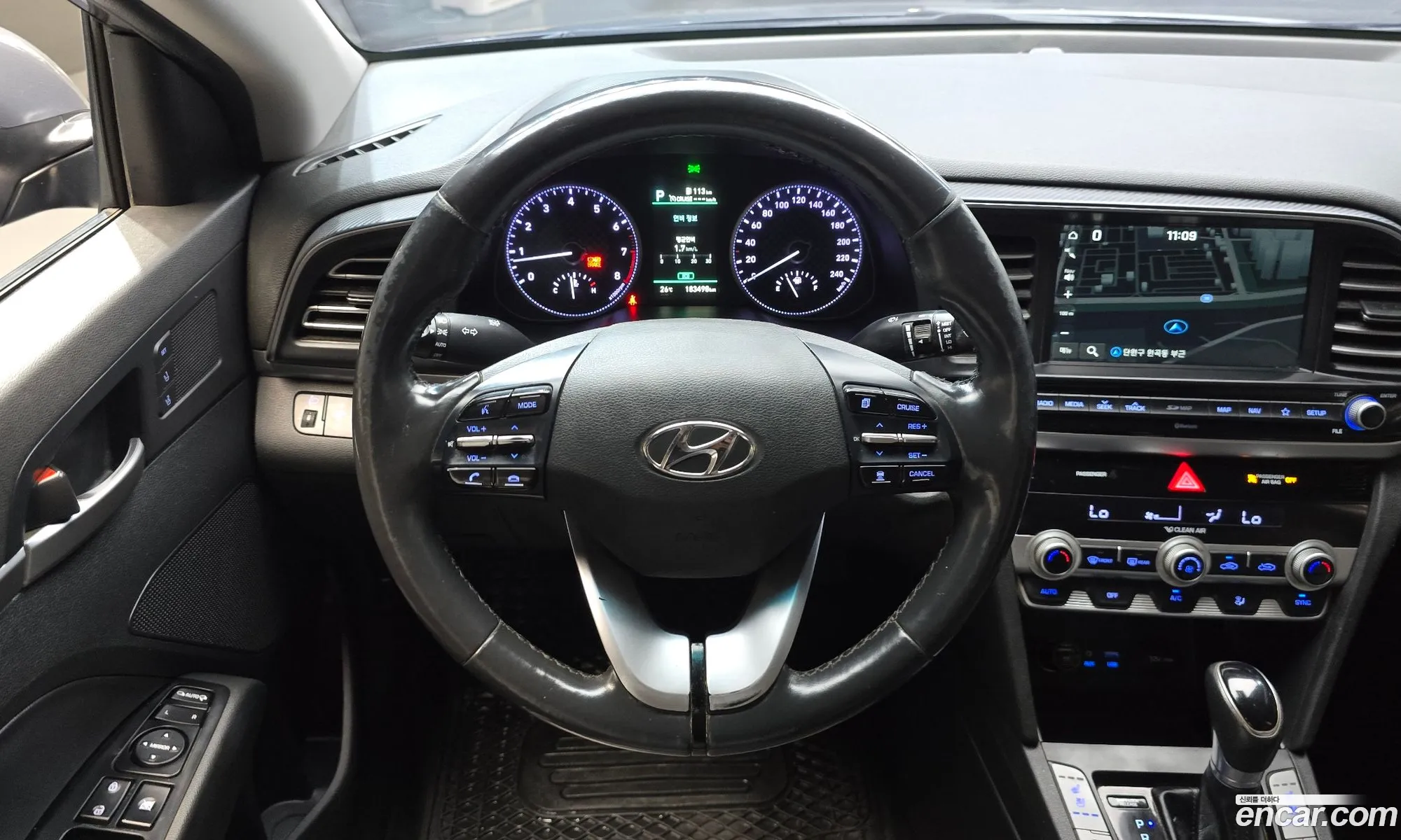 Hyundai Elantra AD 2019 KMHD041EEKU803821 — 14