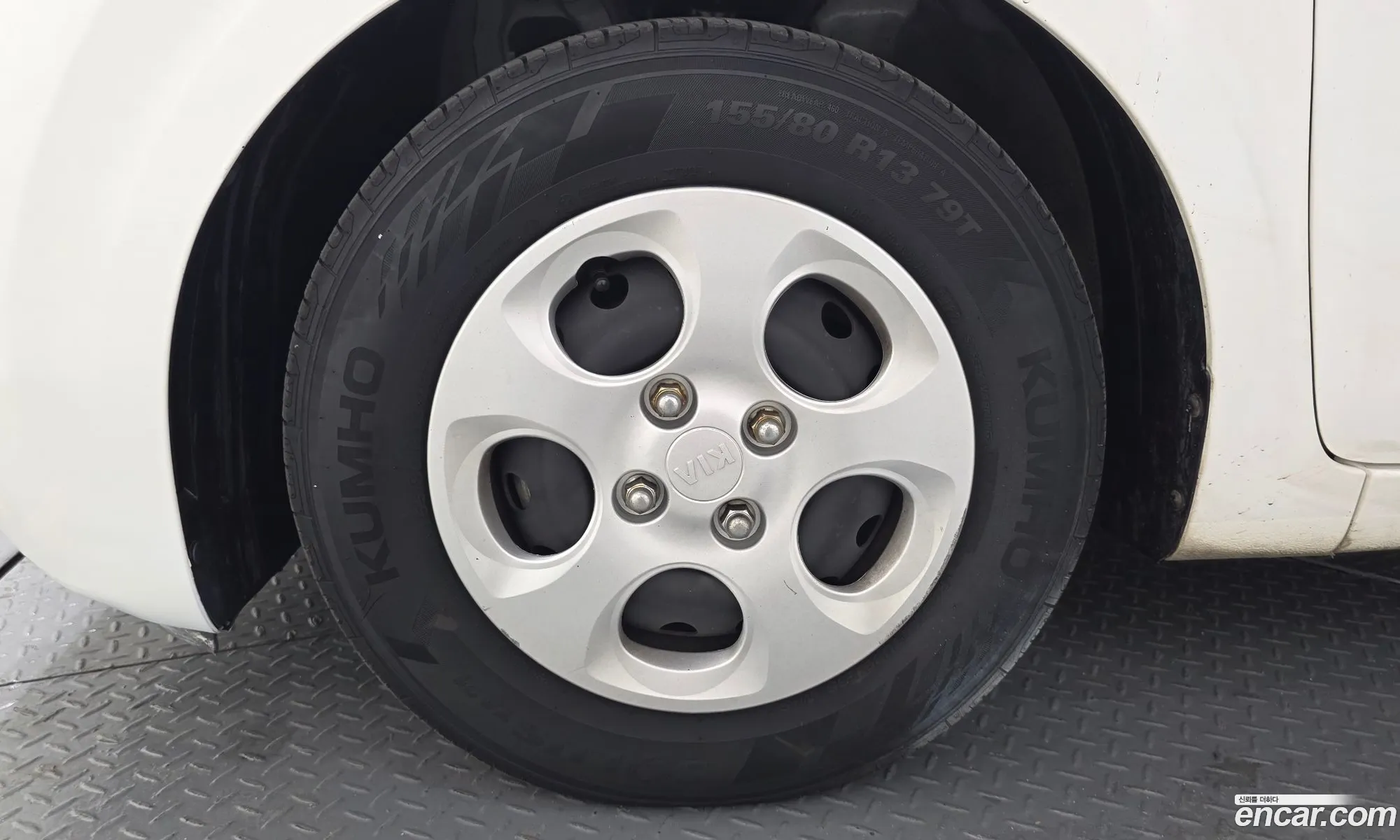 Kia Morning 2017 KNAB1911BHT124420 — 3