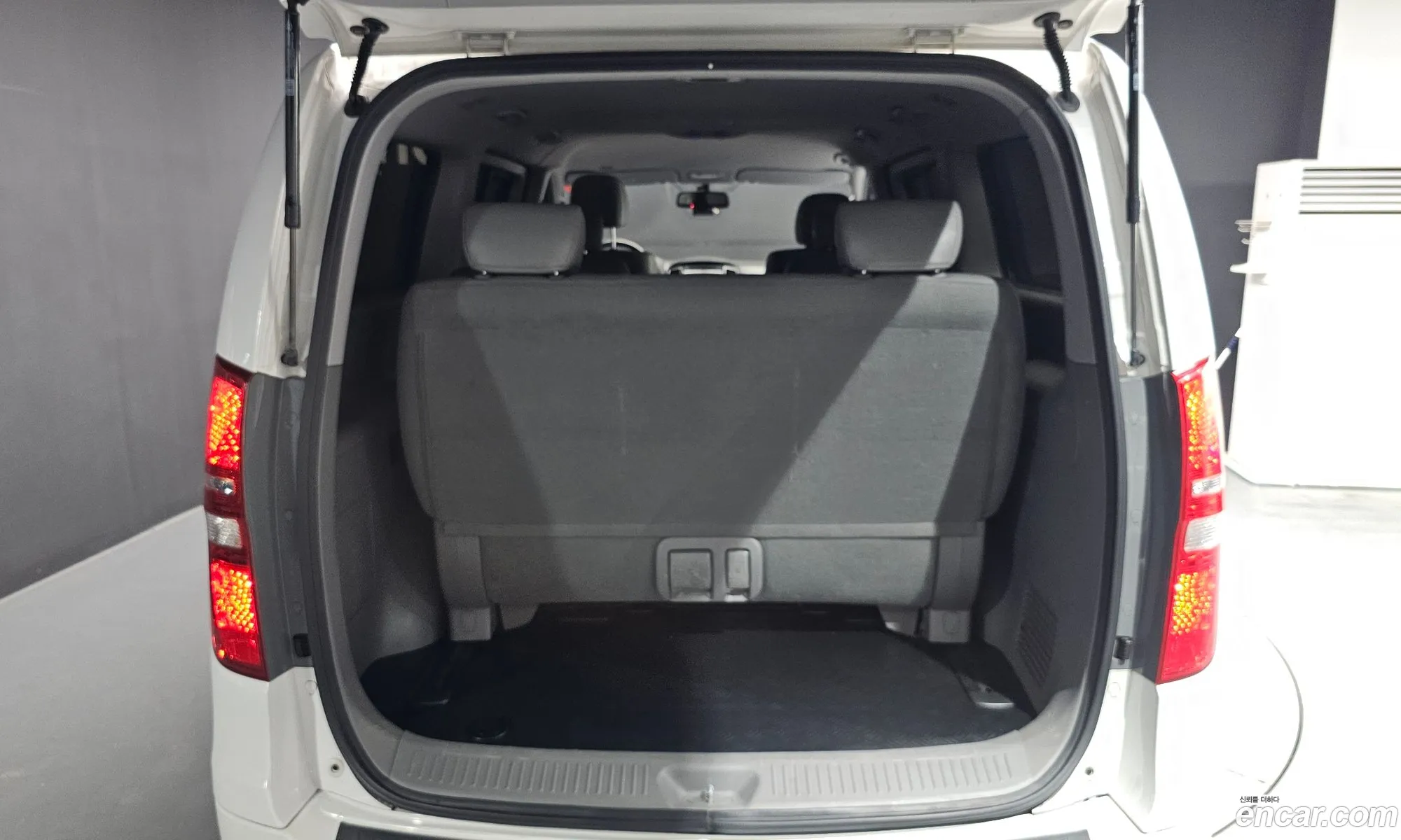 Hyundai Grand Starex 2018 — 7
