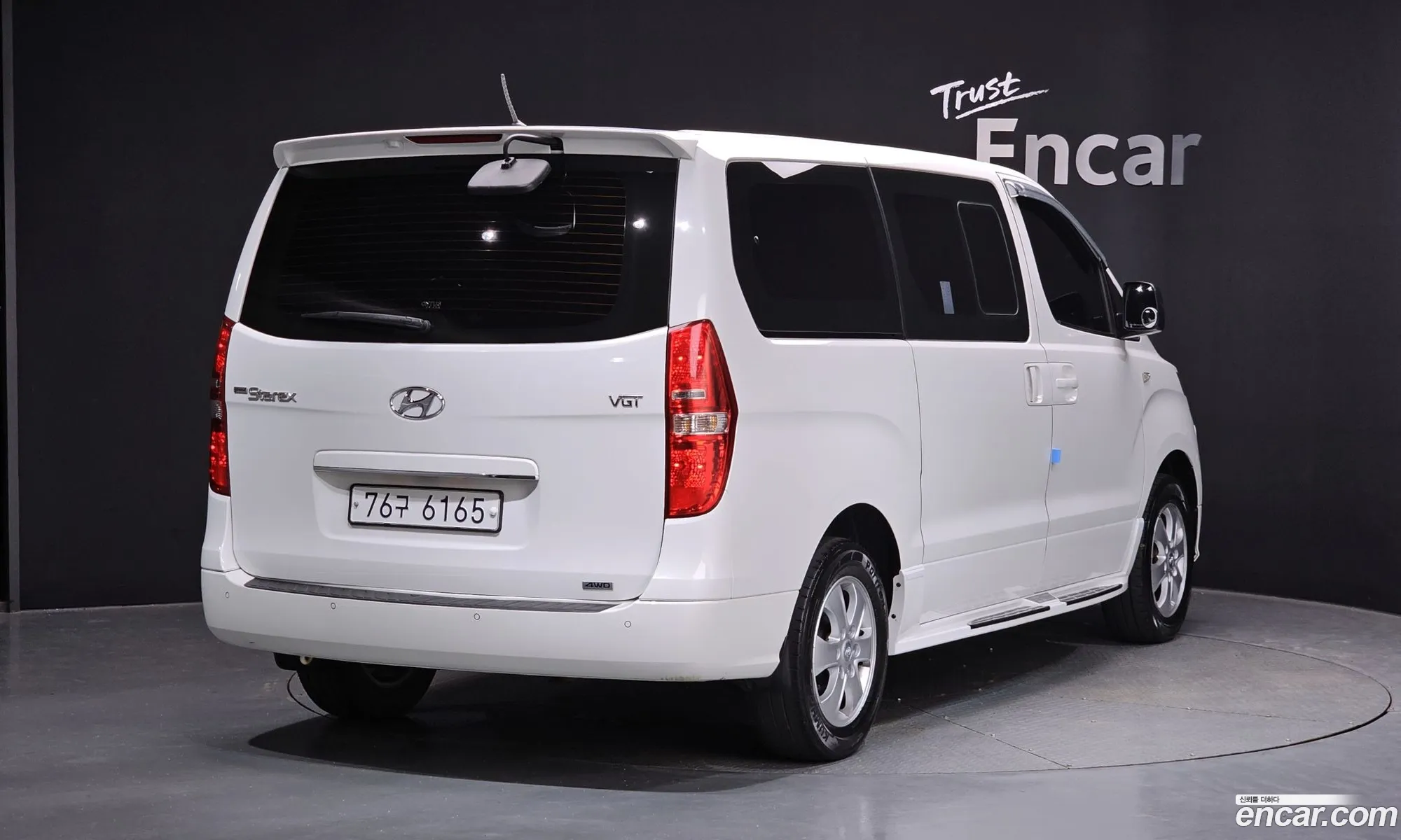 Hyundai Grand Starex 2018 — 20