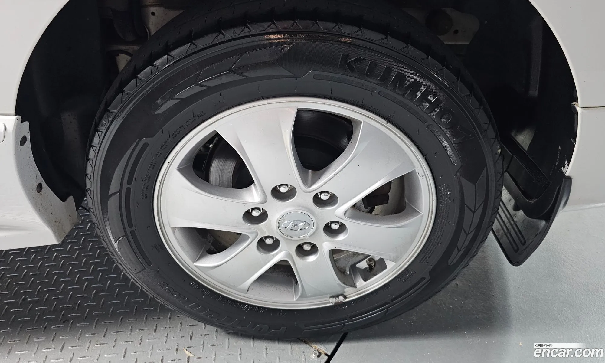 Hyundai Grand Starex 2018 — 10