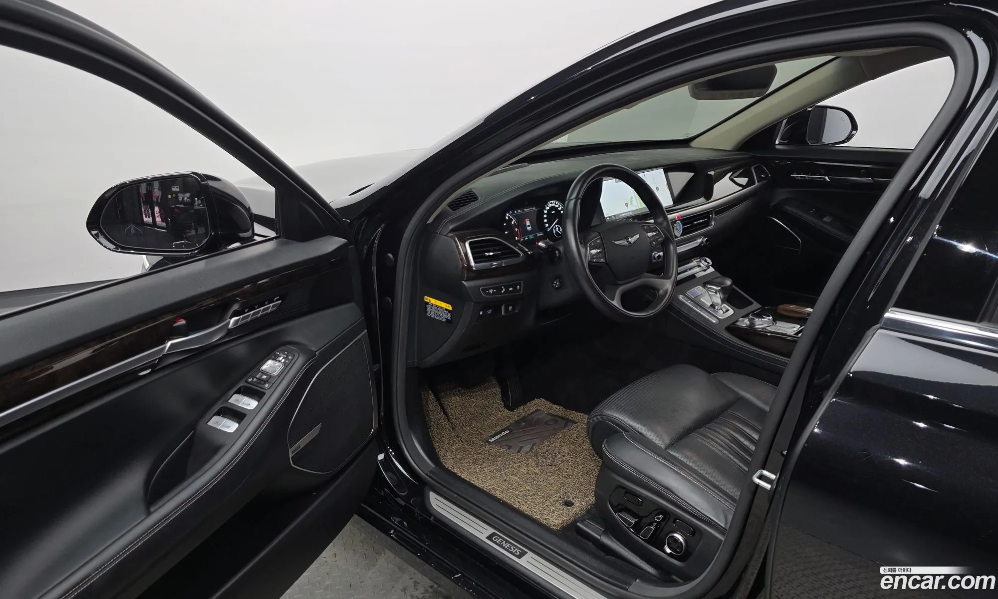 Genesis G90 2021 KMHG241DDMU094582 — 20