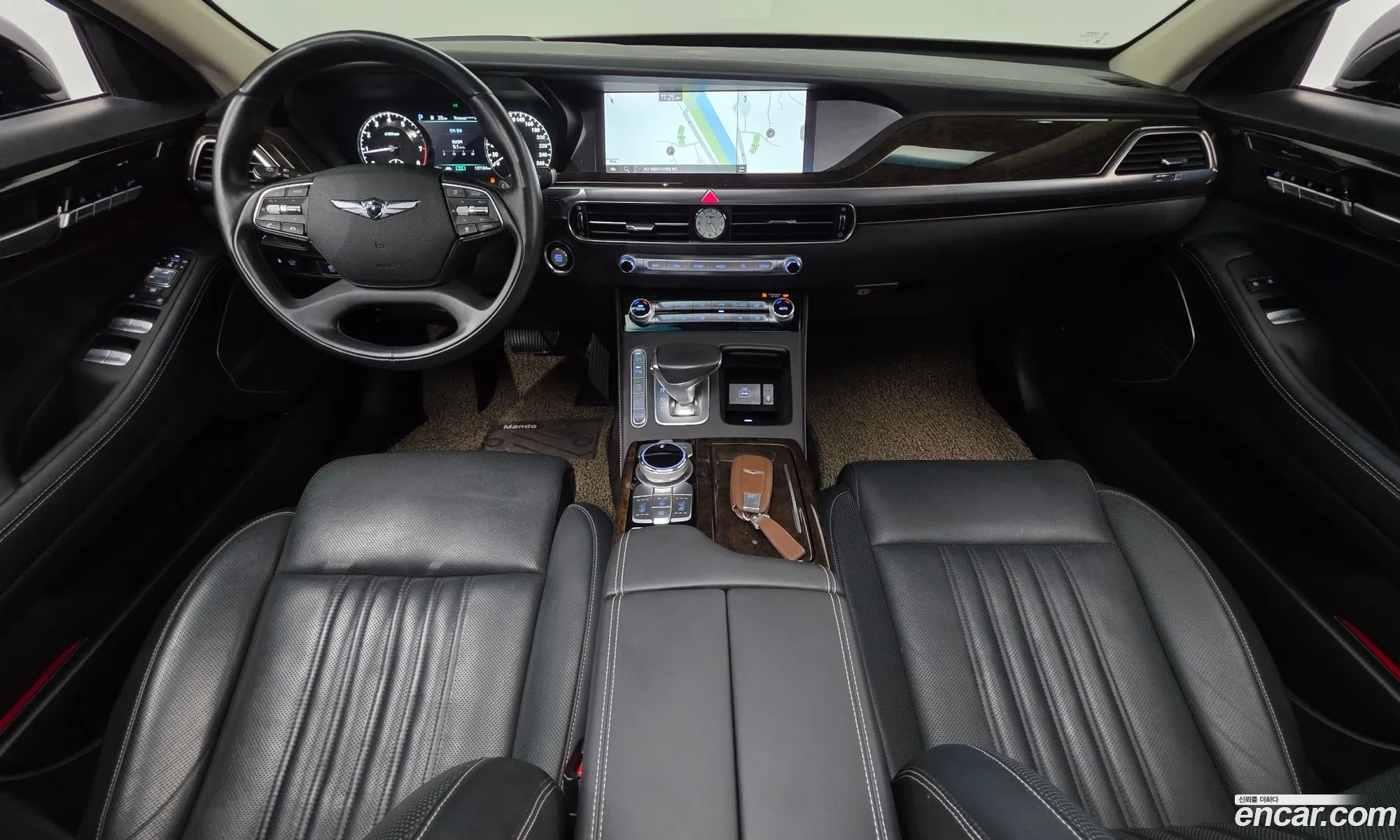 Genesis G90 2021 KMHG241DDMU094582 — 13