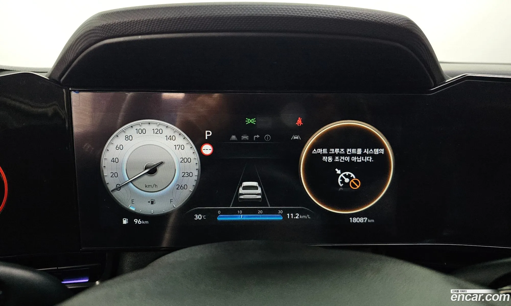 Hyundai Elantra 2024 — 2