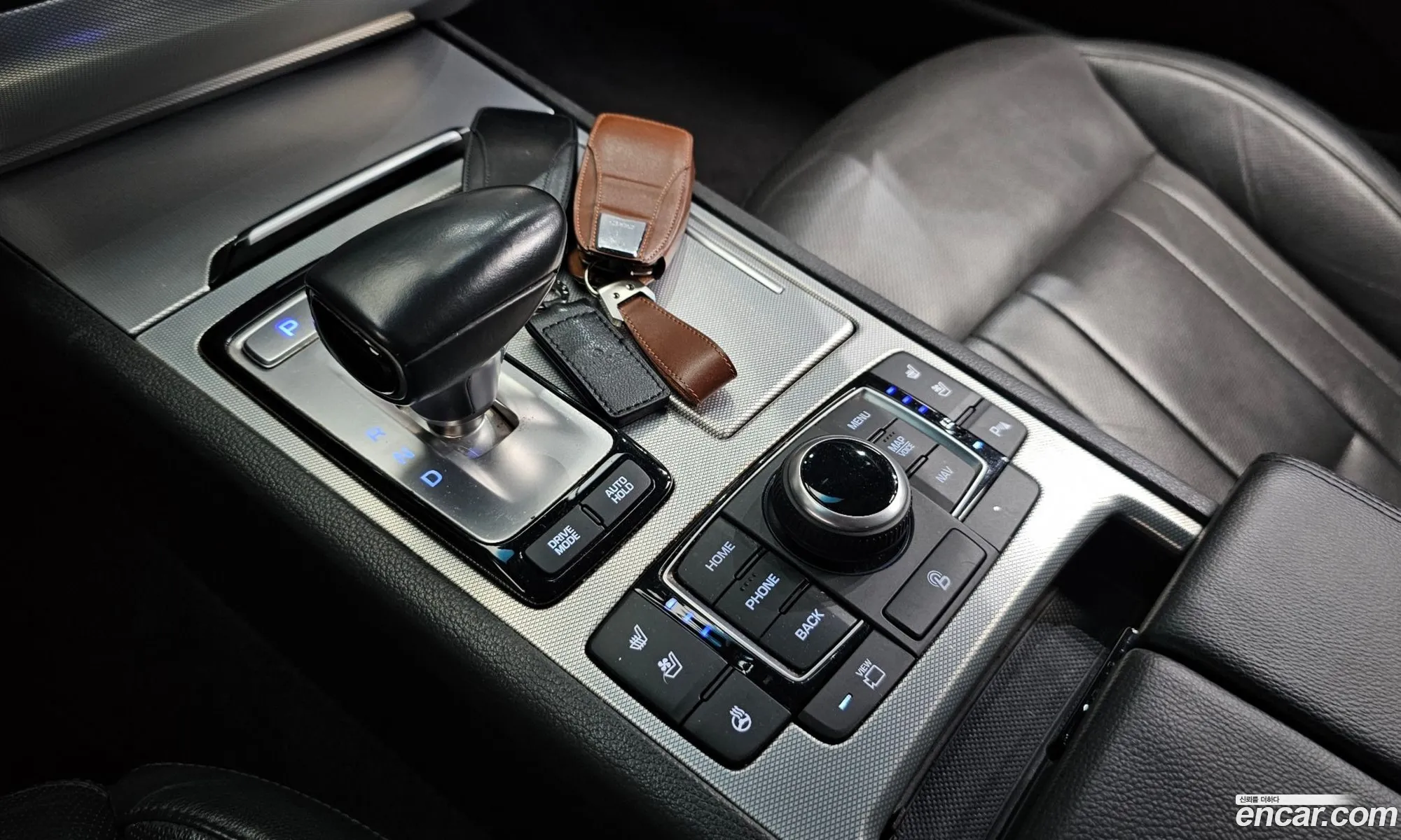 Genesis G80 2016 KMHGM41DDHU185655 — 16