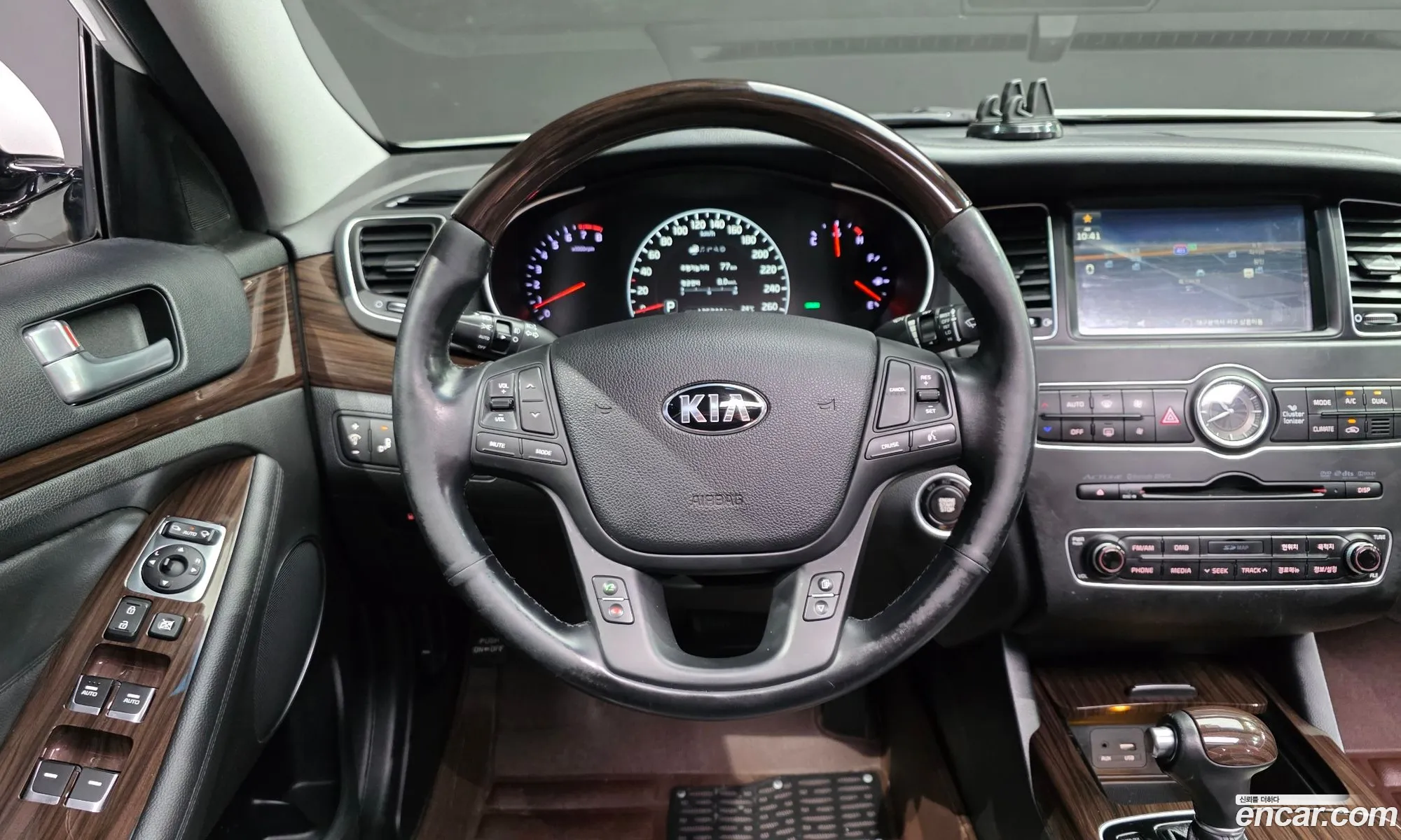 Kia K7 2015 — 20
