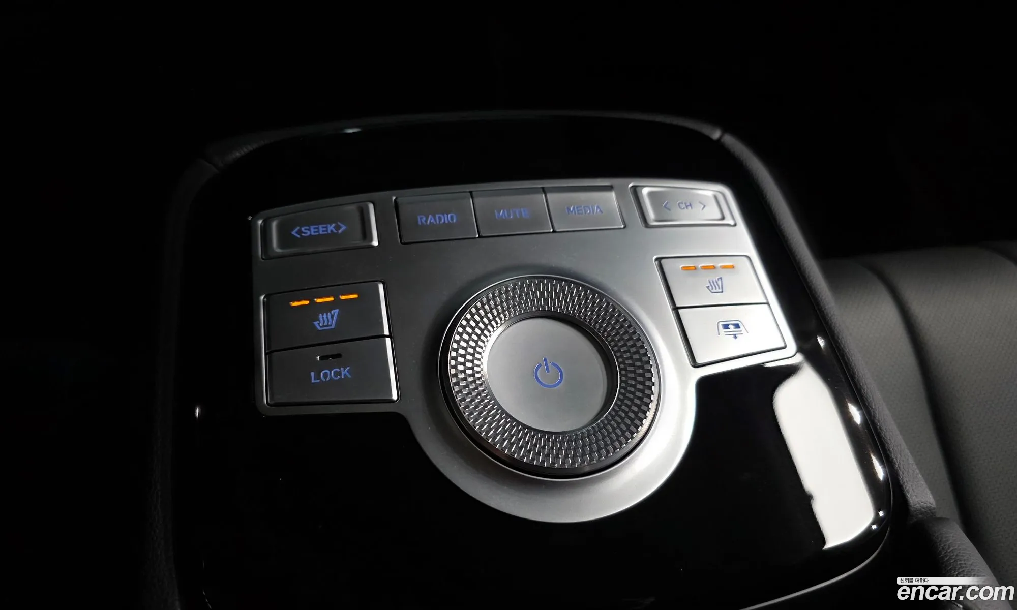 Genesis G80 2021 KMTGB41CDNU122351 — 10