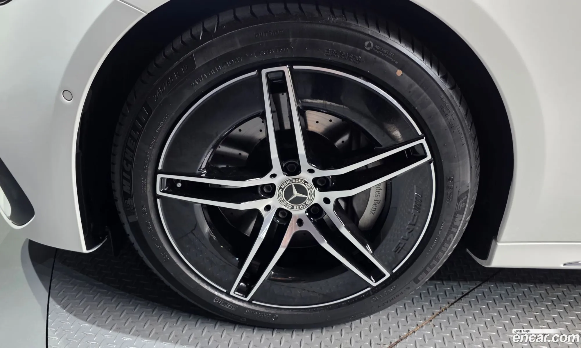 Mercedes-Benz E-Class W214 2024 W1KLF4HB4RA018071 — 13