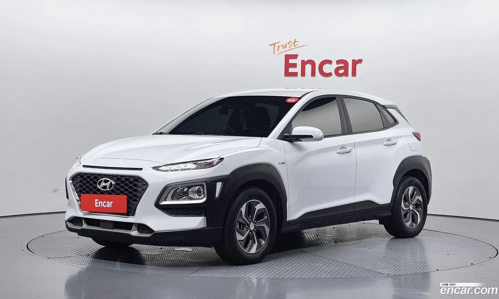 Hyundai Kona Hybrid 2020 — 18