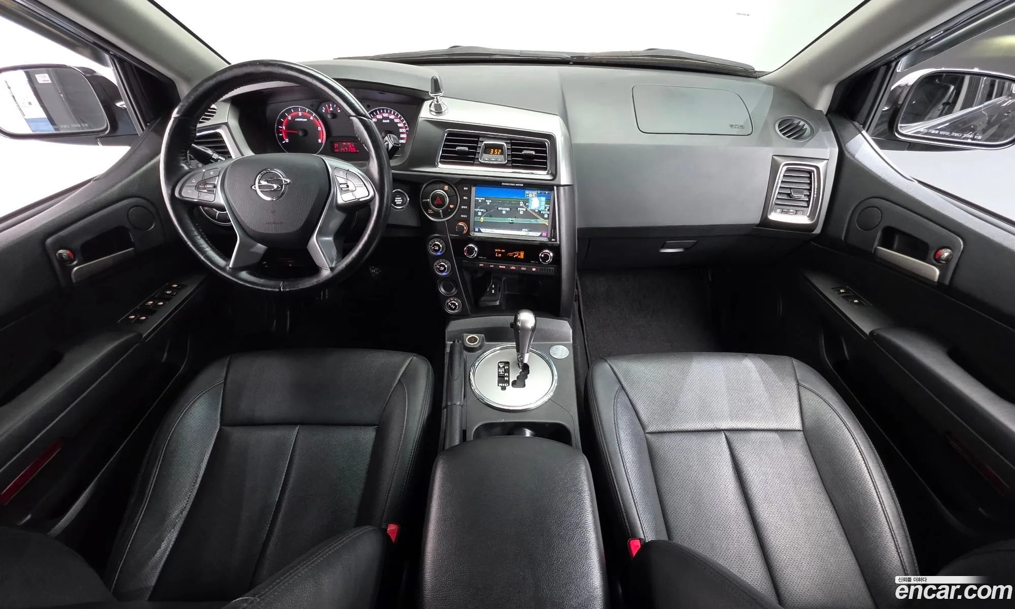 KG Mobility (SsangYong) Korando Sports 2017 — 12