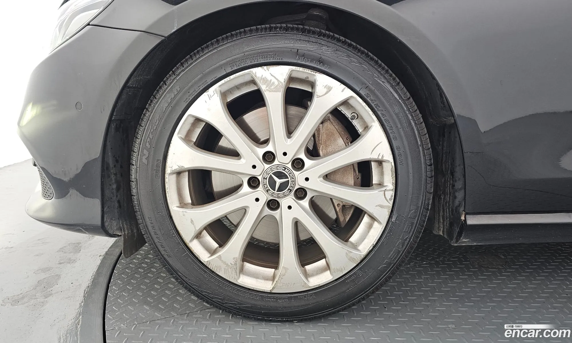 Mercedes-Benz E-Class W213 2017 WDDZF4JB2HA154427 — 19