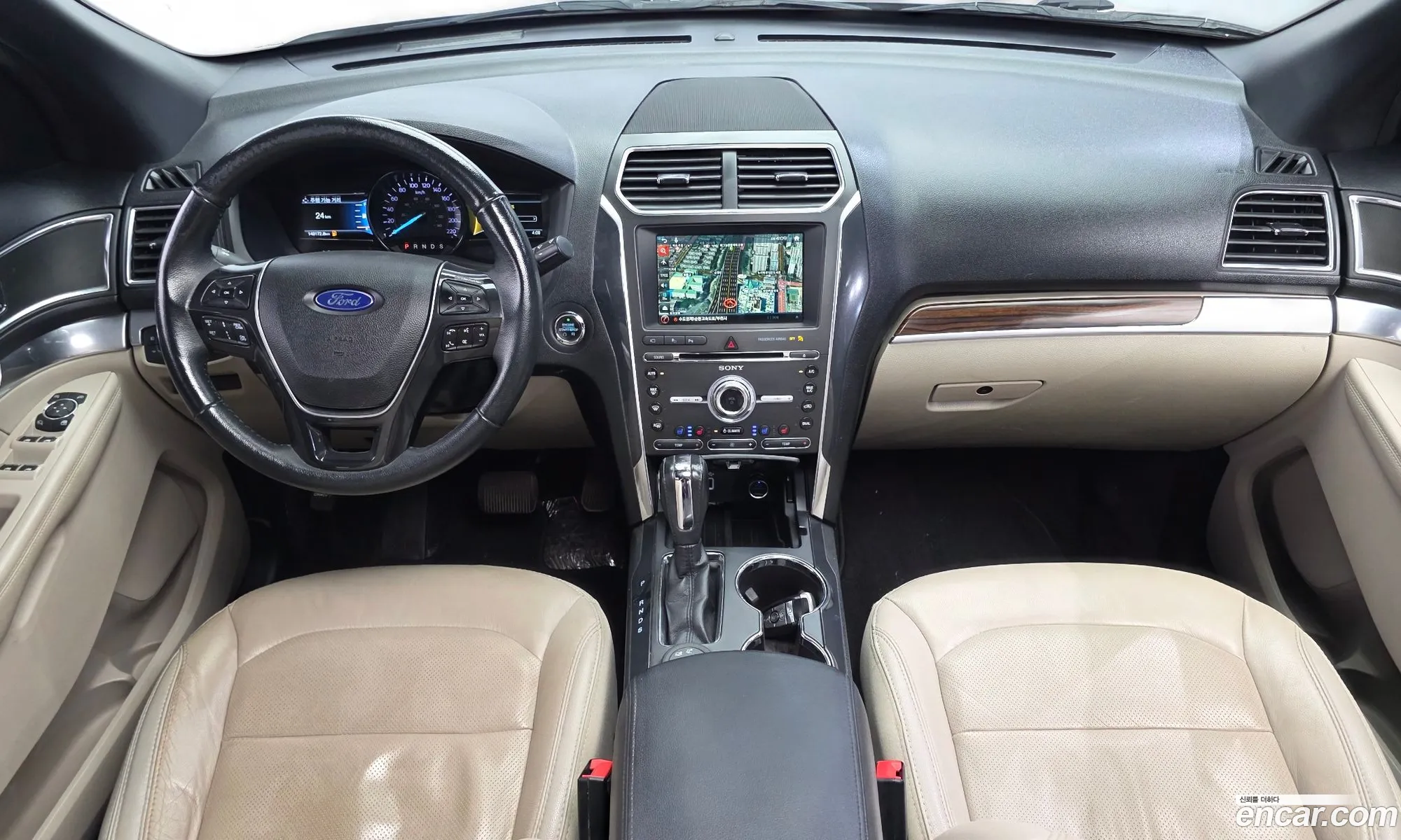 Ford Explorer 2018 1FM5K8FH2JGB23296 — 8