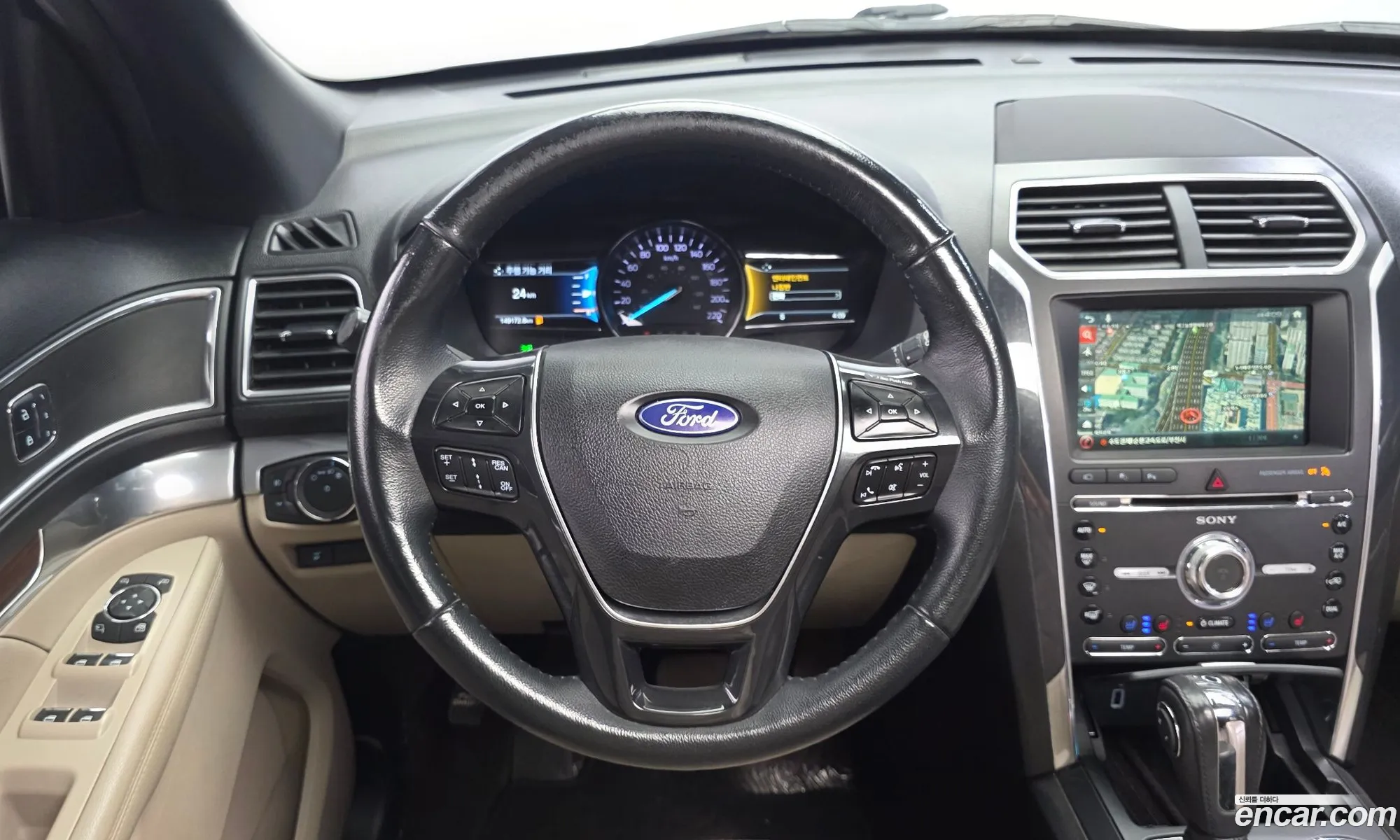 Ford Explorer 2018 1FM5K8FH2JGB23296 — 13