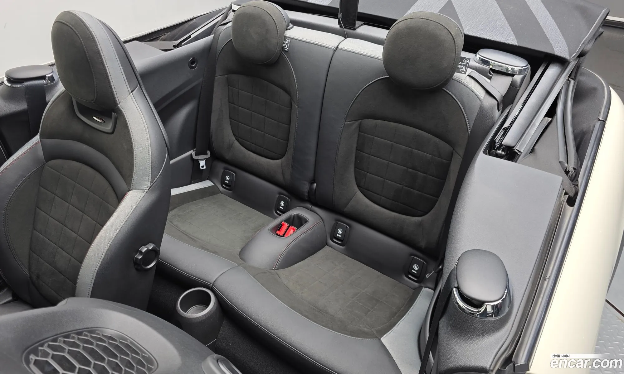 Mini Cooper S Convertible 2022 WMW71DL07N3N77741 — 4