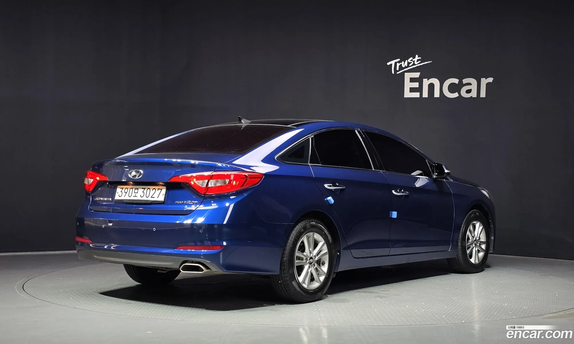 Hyundai LF Sonata 2016 KMHE341DBGA252385 — 16