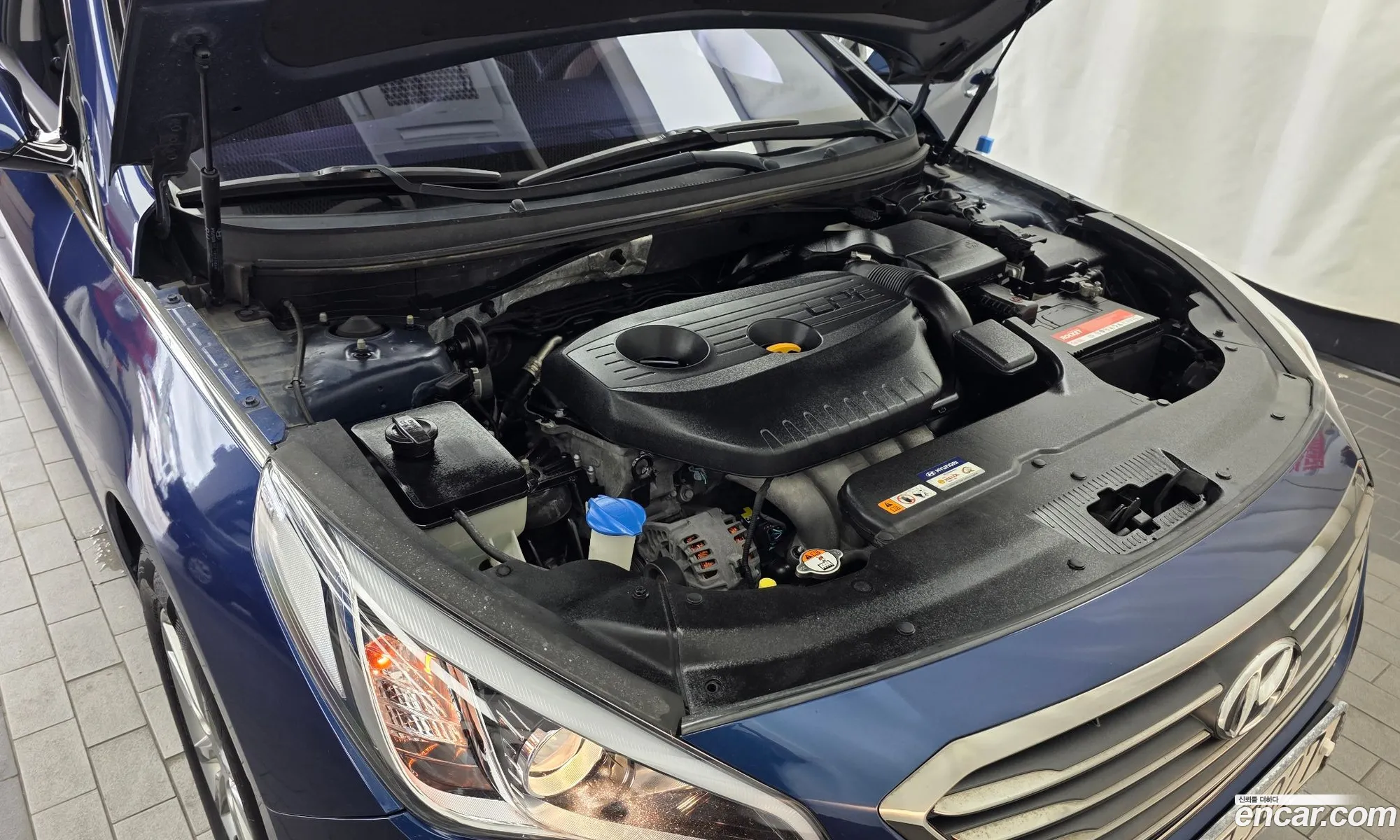 Hyundai LF Sonata 2016 KMHE341DBGA252385 — 5