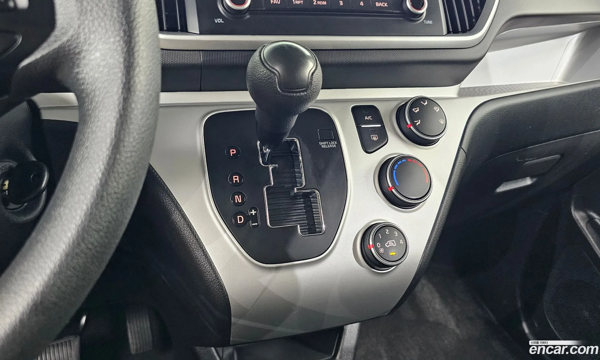 Kia Ray 2022 KNACF911BNT293089 — 18
