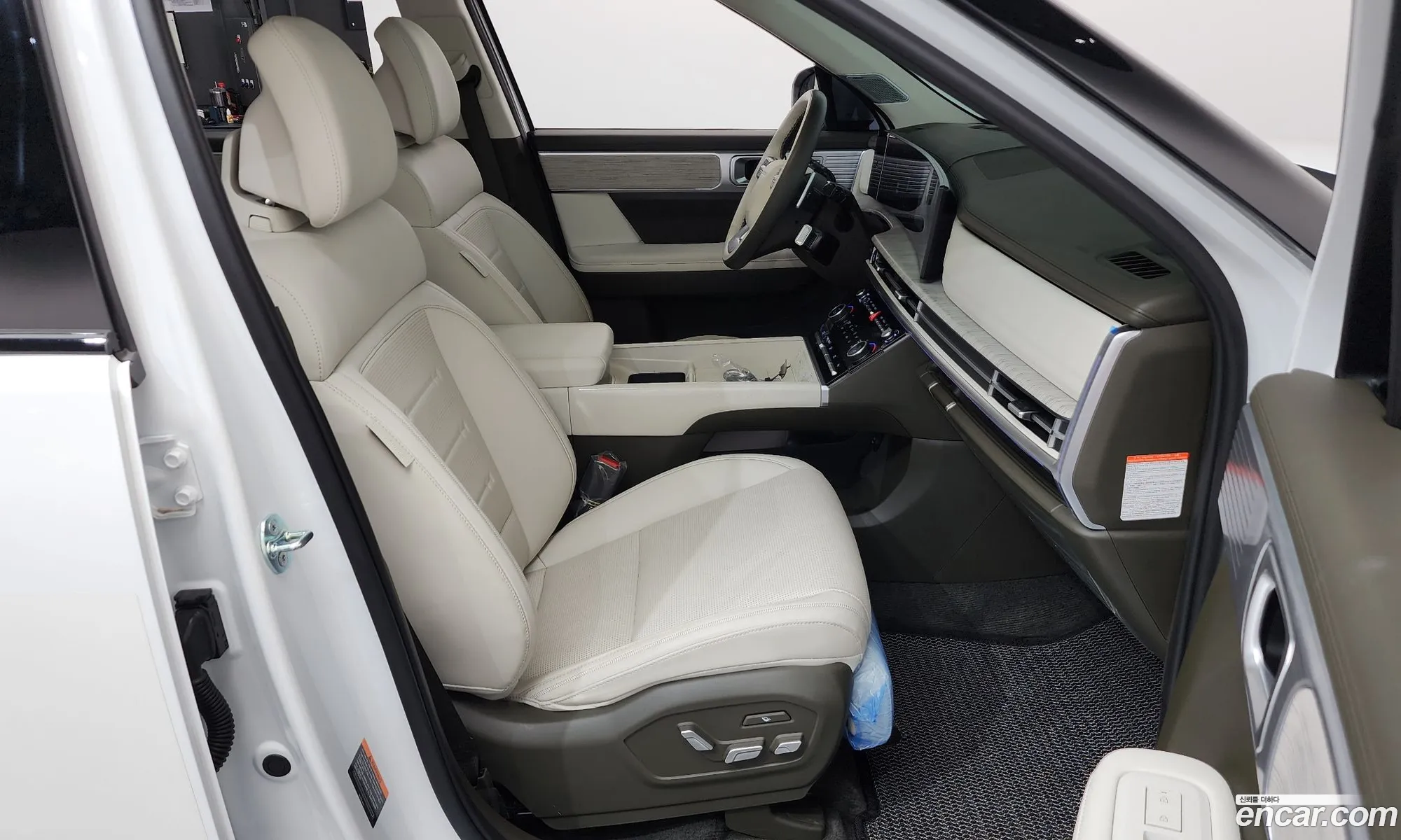 Hyundai Santa Fe 2024 — 2