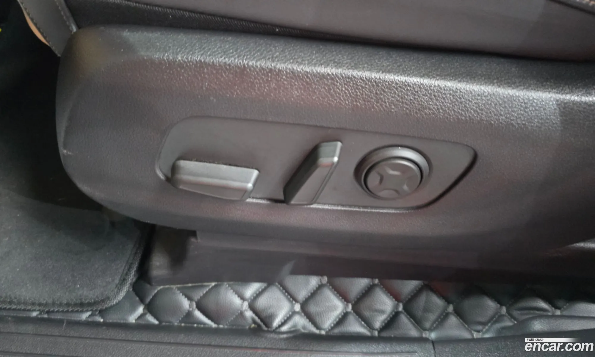 Kia Carnival 2021 KNANE81BBNS154859 — 13