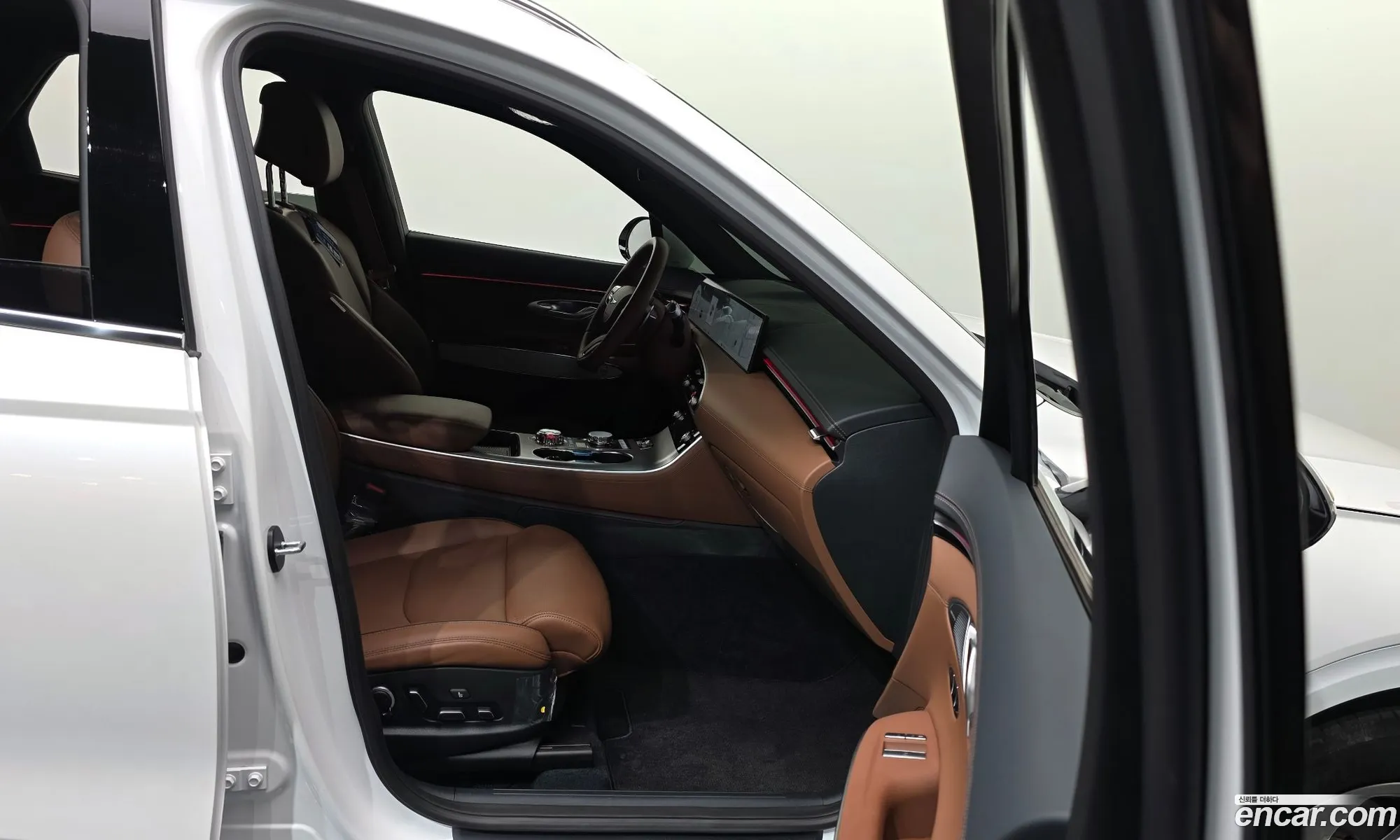 Genesis GV70 2024 — 35