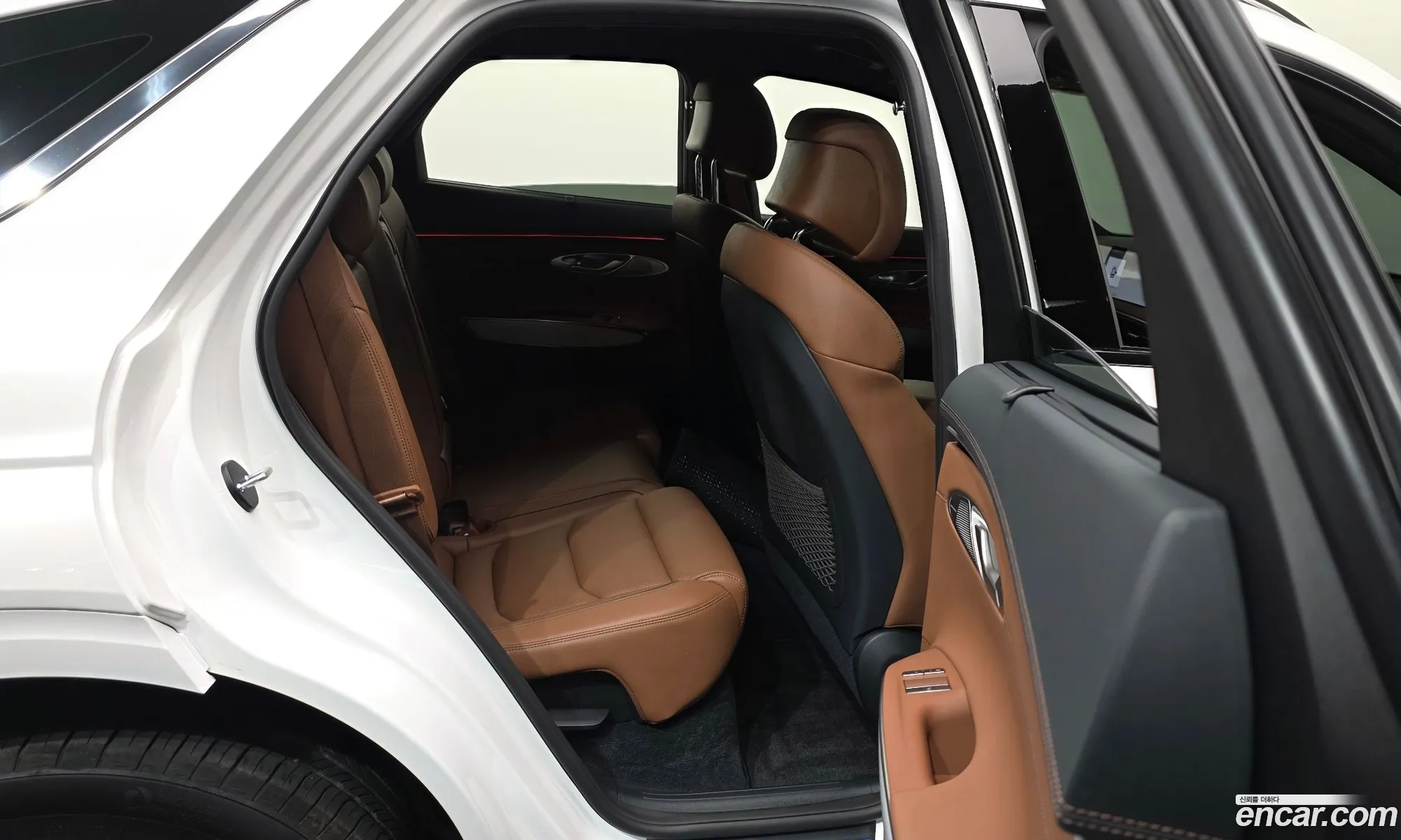 Genesis GV70 2024 — 18