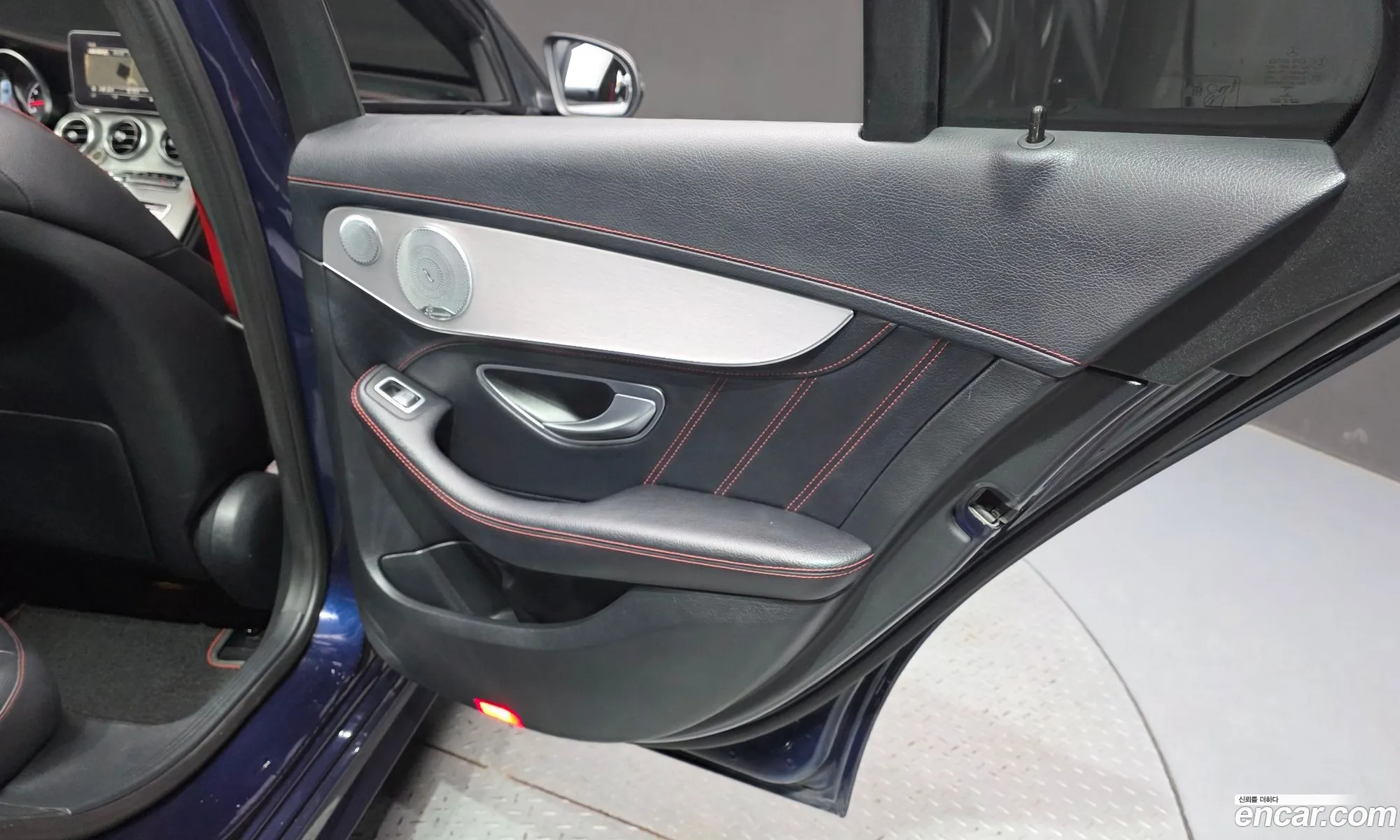Mercedes-Benz C-Class W205 2018 — 14