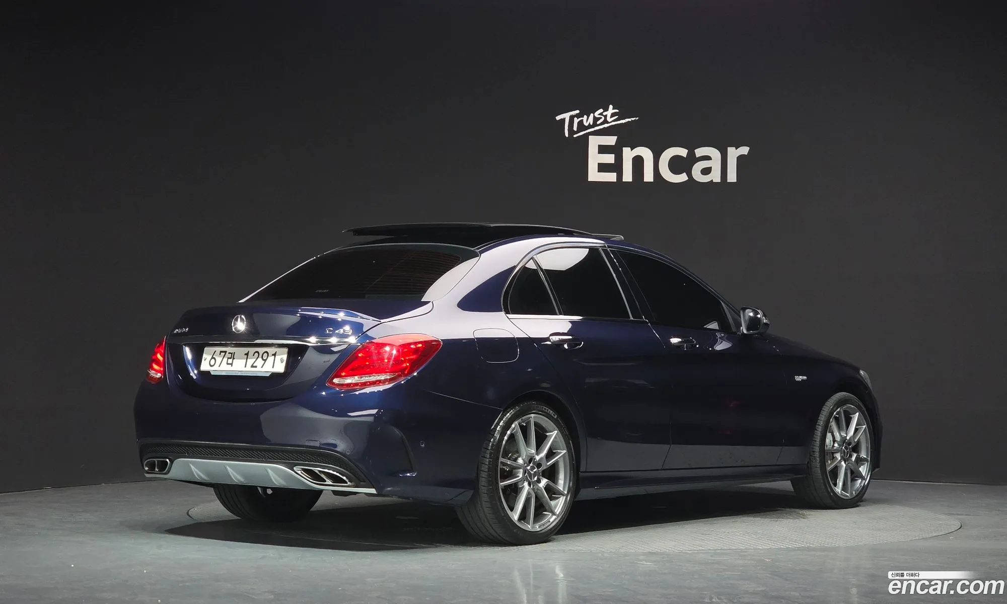 Mercedes-Benz C-Class W205 2018 — 2