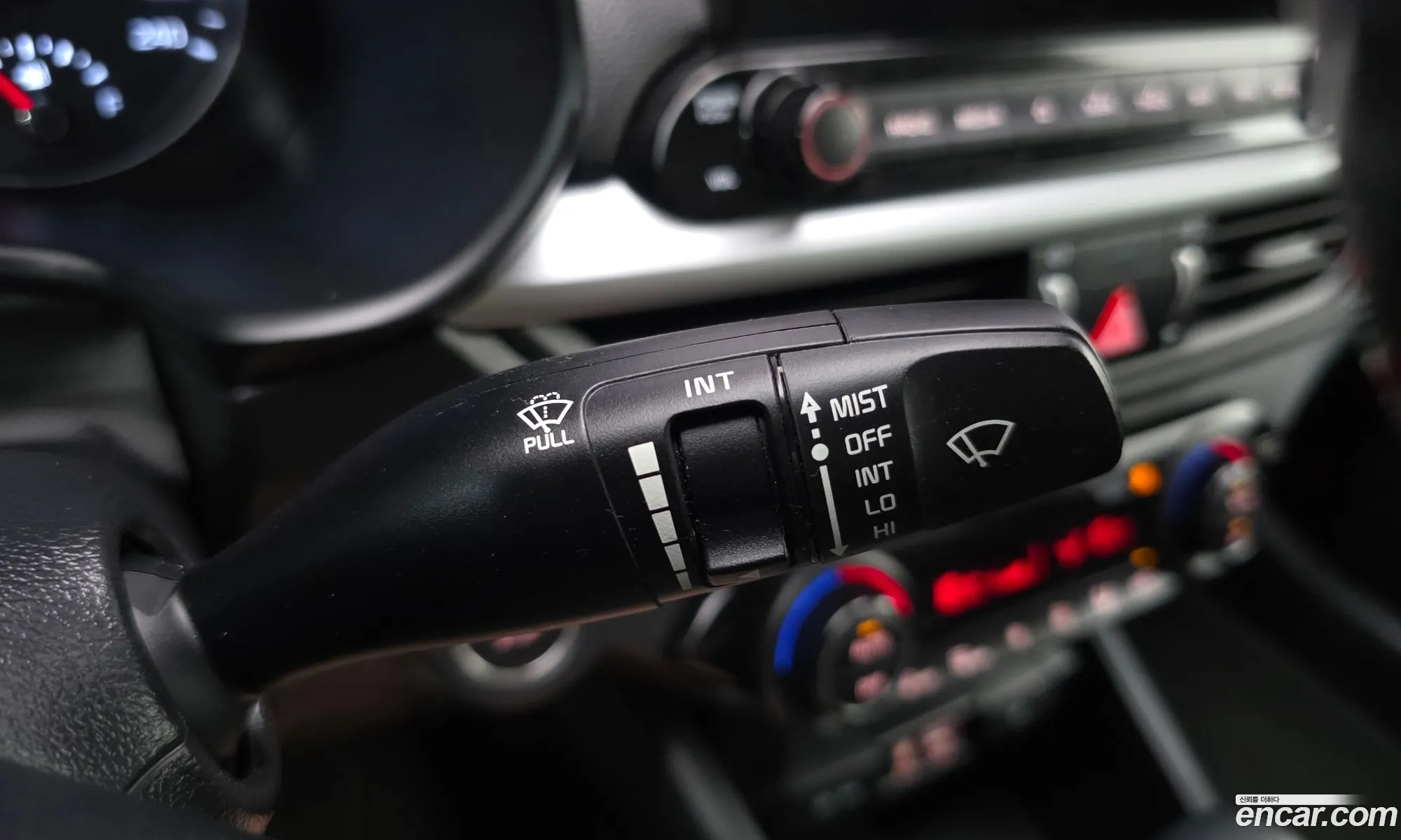 Kia K3 2018 KNAF341BEKA012072 — 16