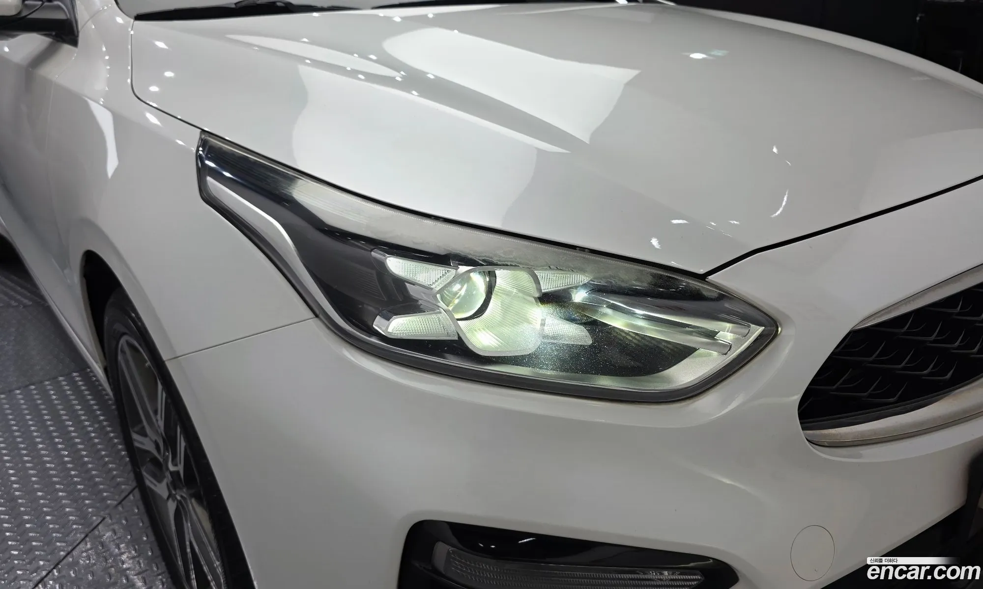 Kia K3 2018 KNAF341BEKA012072 — 3