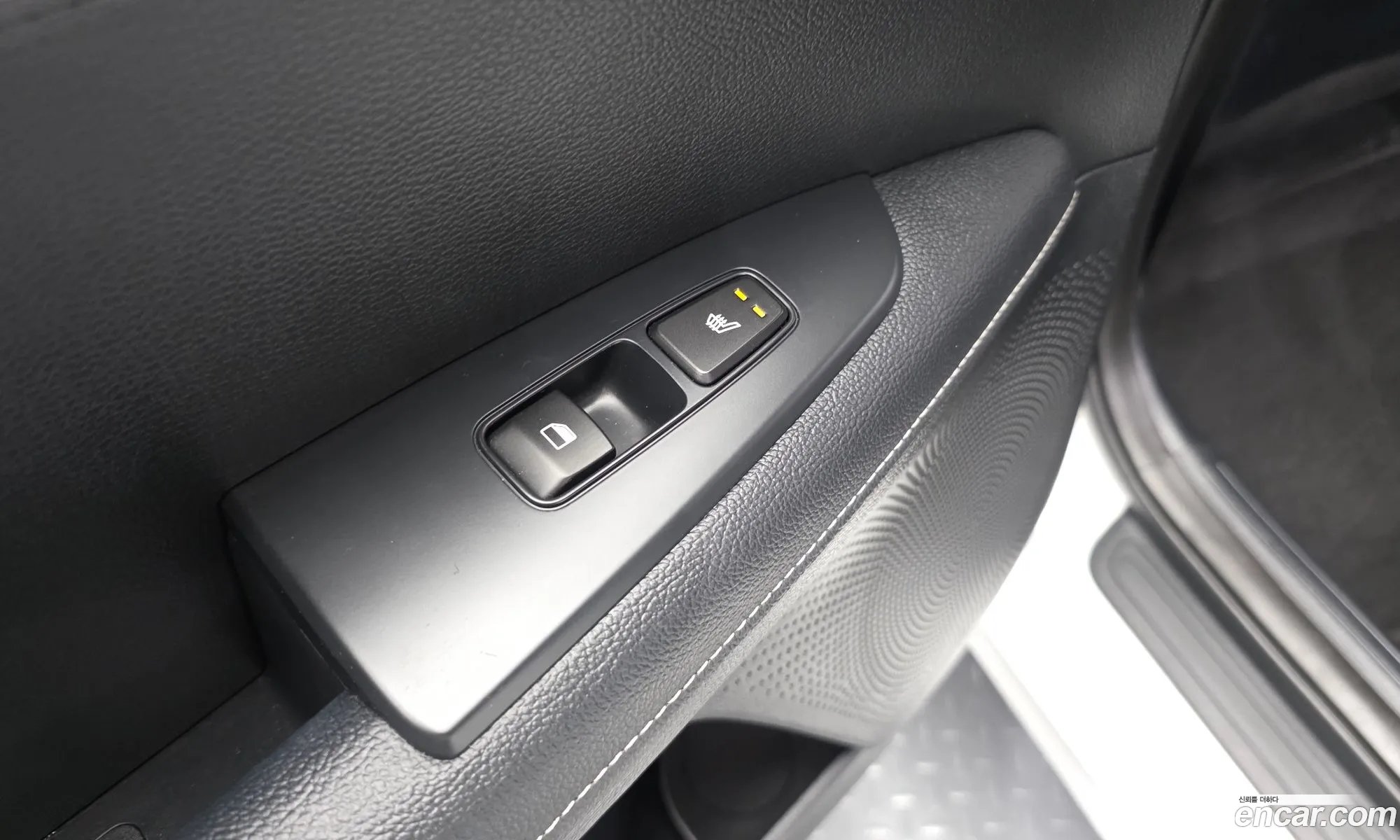 Kia K3 2018 KNAF341BEKA012072 — 25