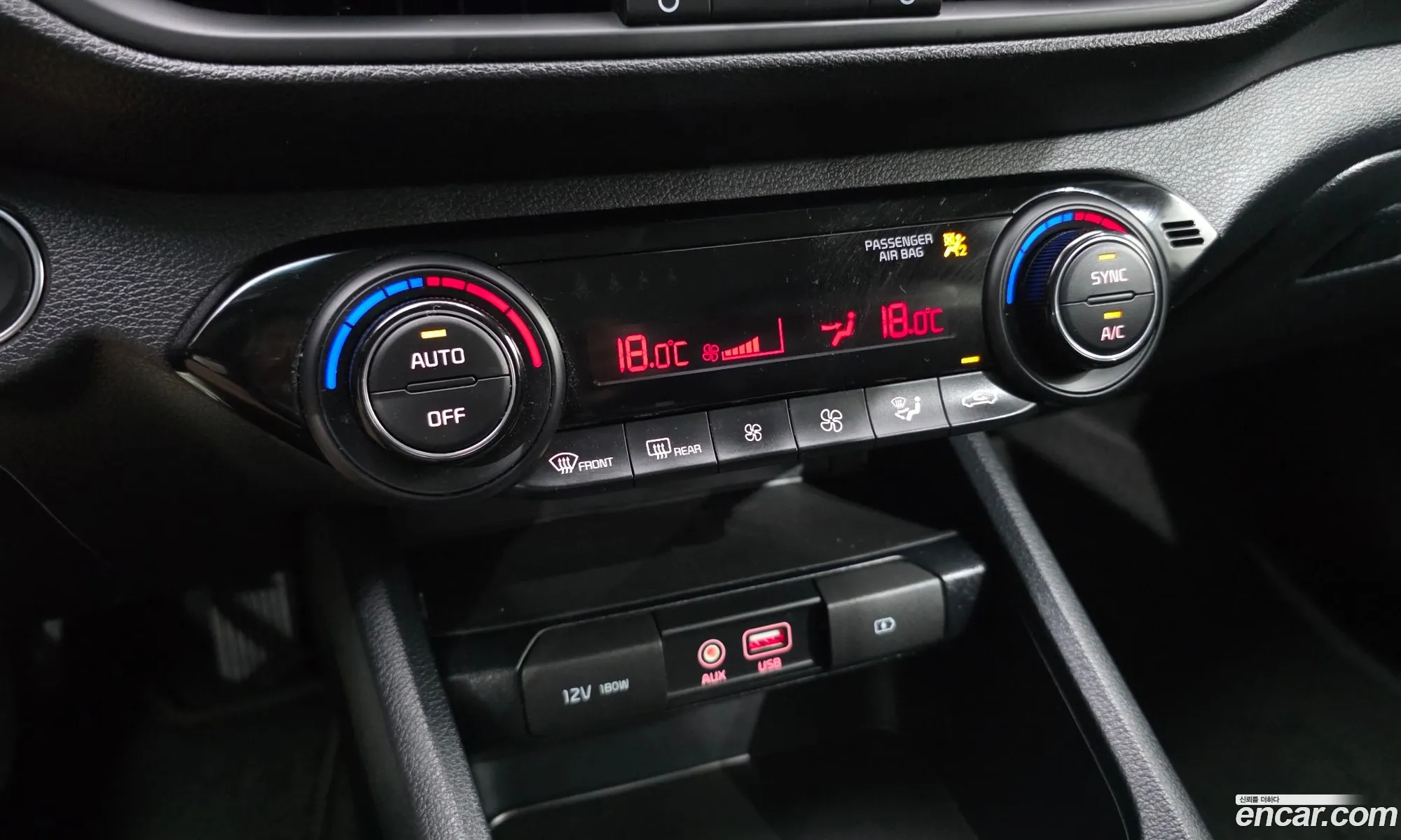 Kia K3 2018 KNAF341BEKA012072 — 26