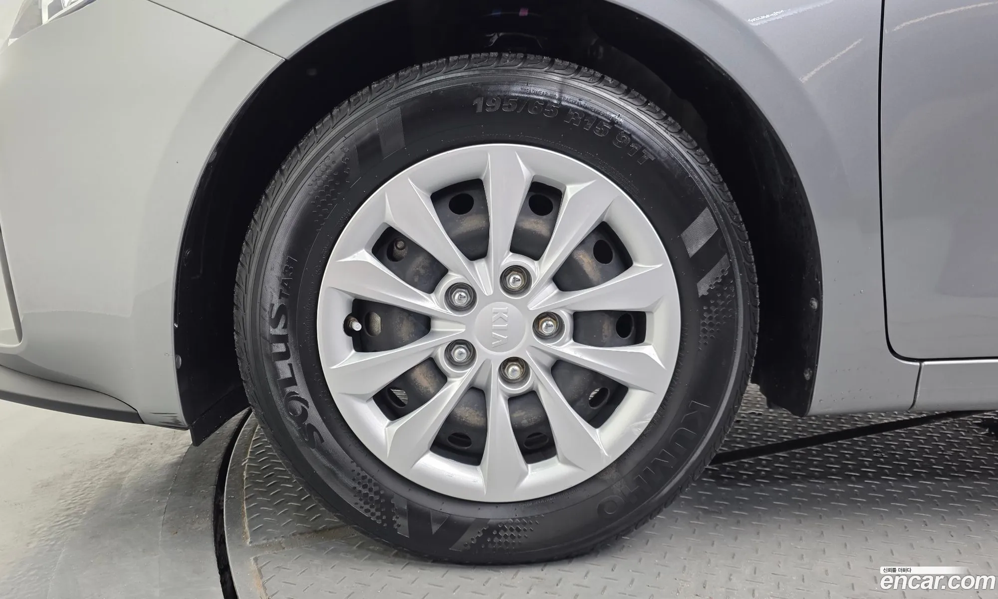 Kia K3 2020 KNAF141BEMA087470 — 13