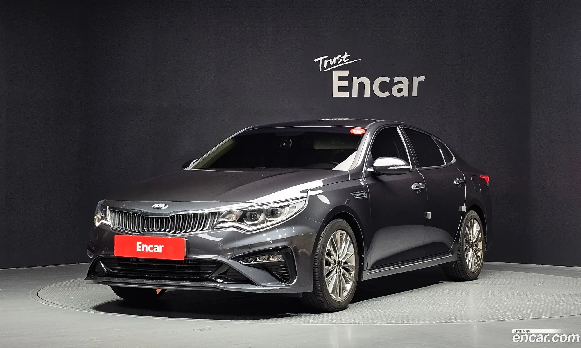 Kia K5 2018 KNAGU411BKA323049 — 19