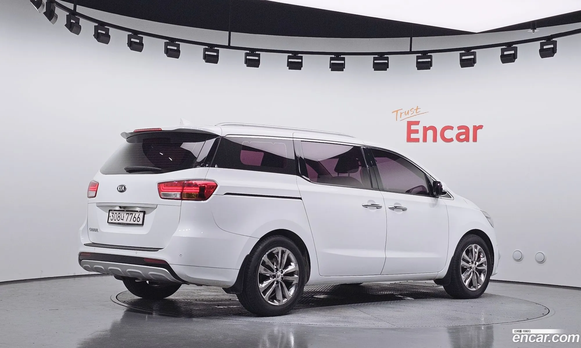 Kia Carnival 2017 KNAMC81ABJS386892 — 19