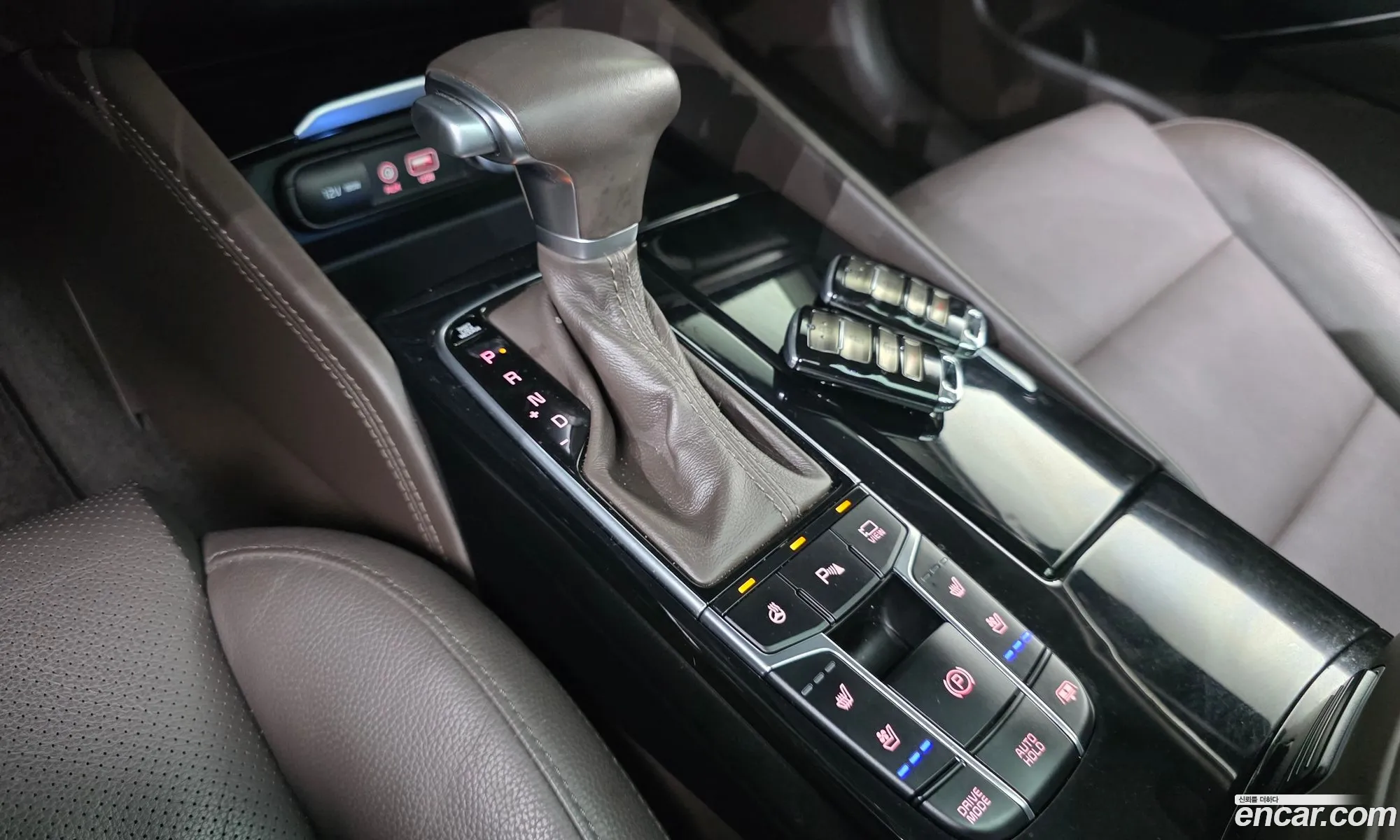 Kia K7 2017 — 19