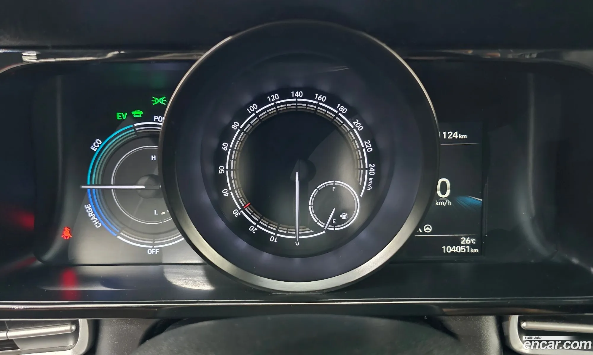 Hyundai Elantra Hybrid 2022 — 27