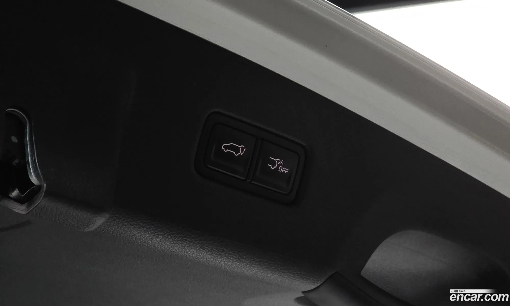 Kia Carnival 2020 KNANE81BBMS036440 — 7