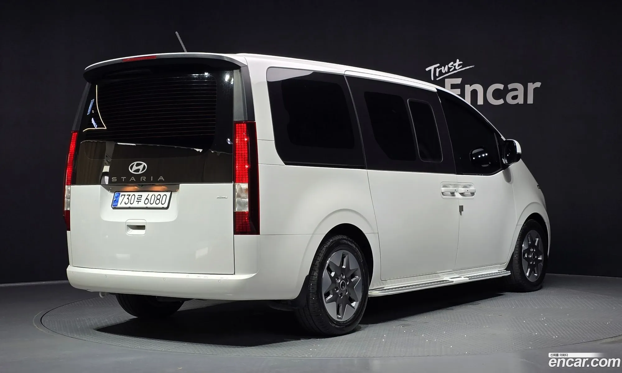 Hyundai Staria 2025 — 22