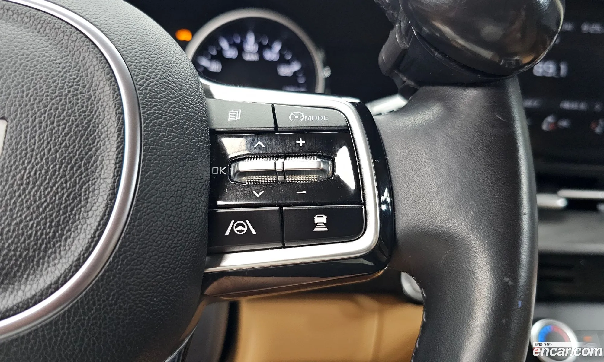 Kia Carnival 2022 KNHNB373BPS258872 — 23