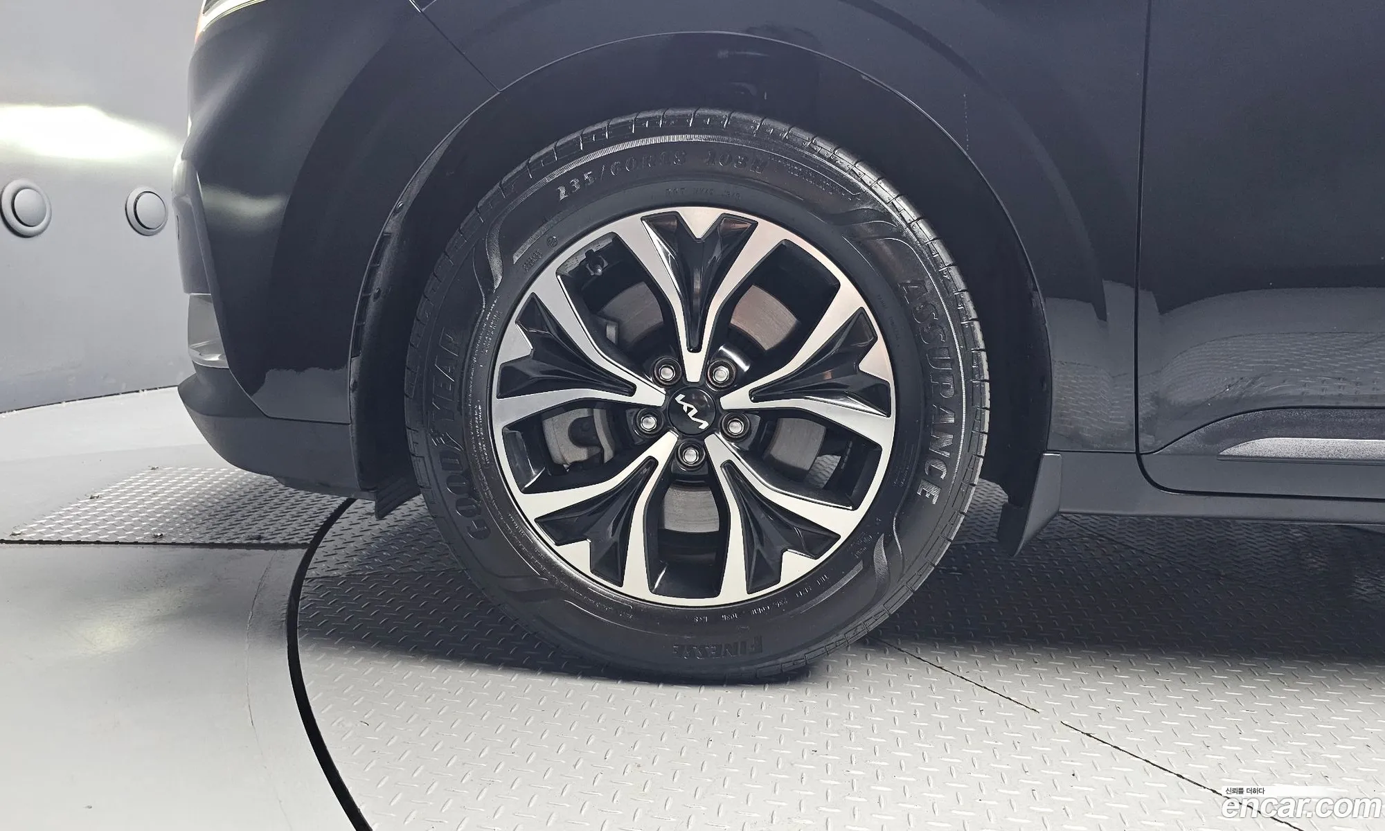 Kia Carnival 2022 KNHNB373BPS258872 — 18
