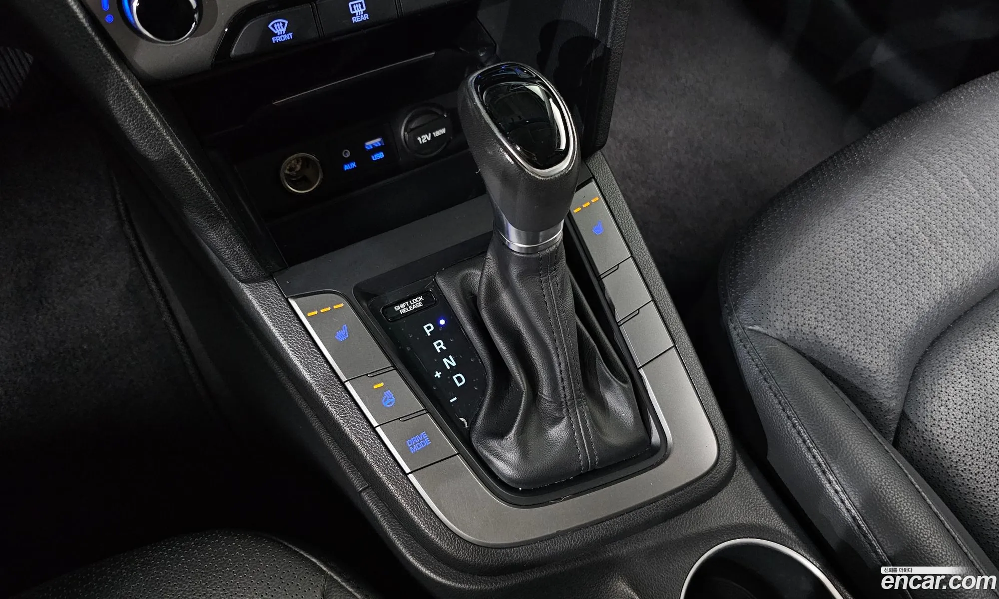 Hyundai Elantra AD 2016 — 12