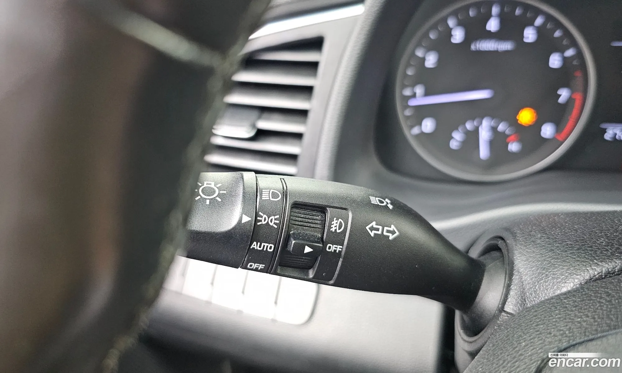 Hyundai Elantra AD 2016 — 2