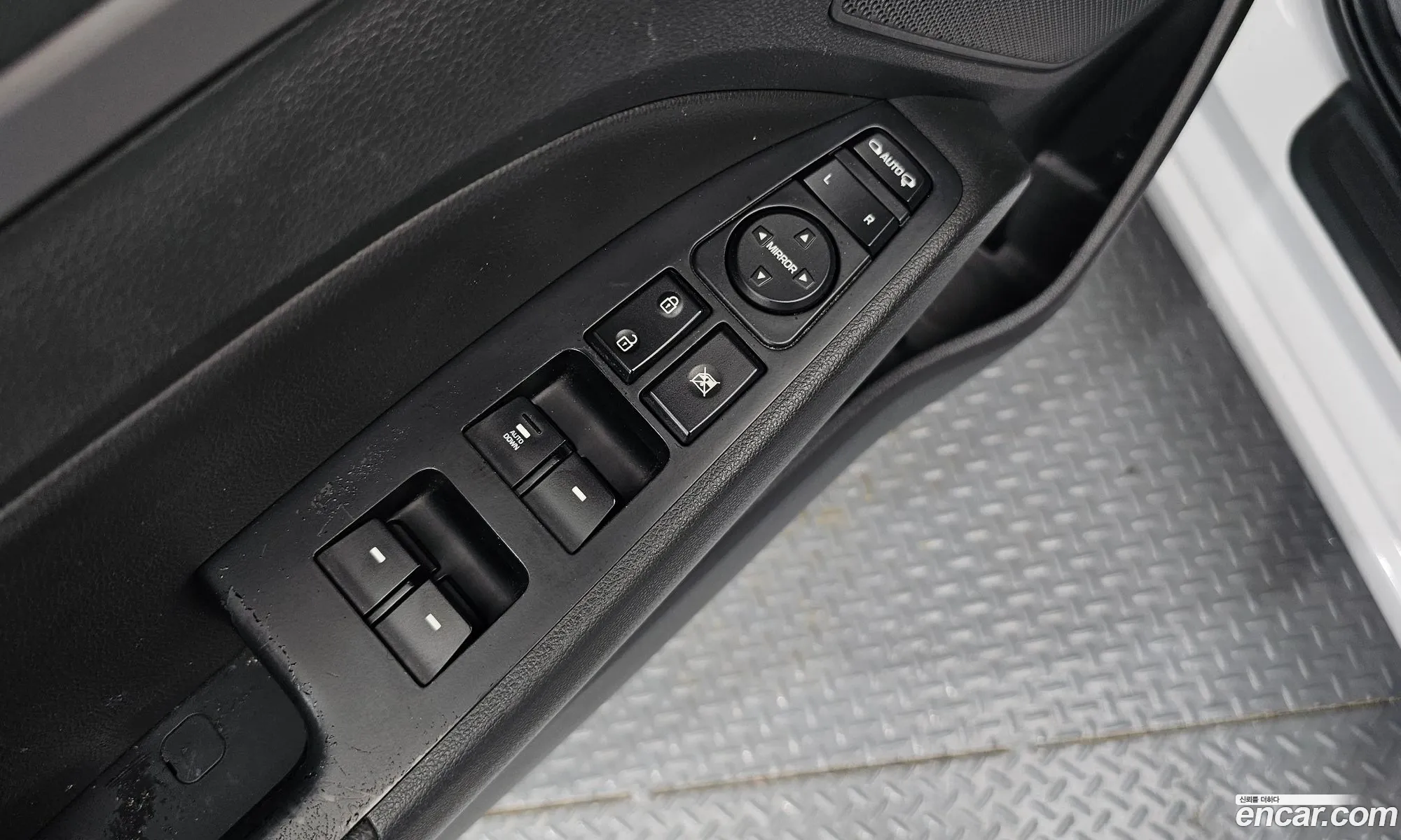 Hyundai Elantra AD 2016 — 7
