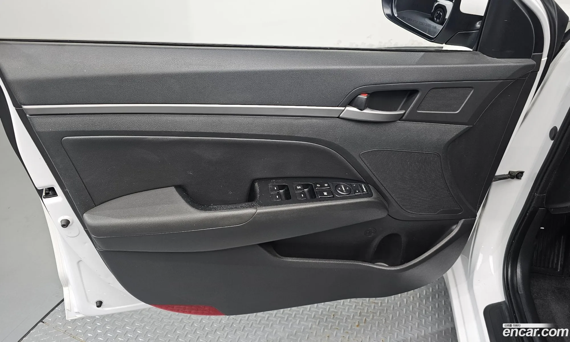 Hyundai Elantra AD 2016 — 20