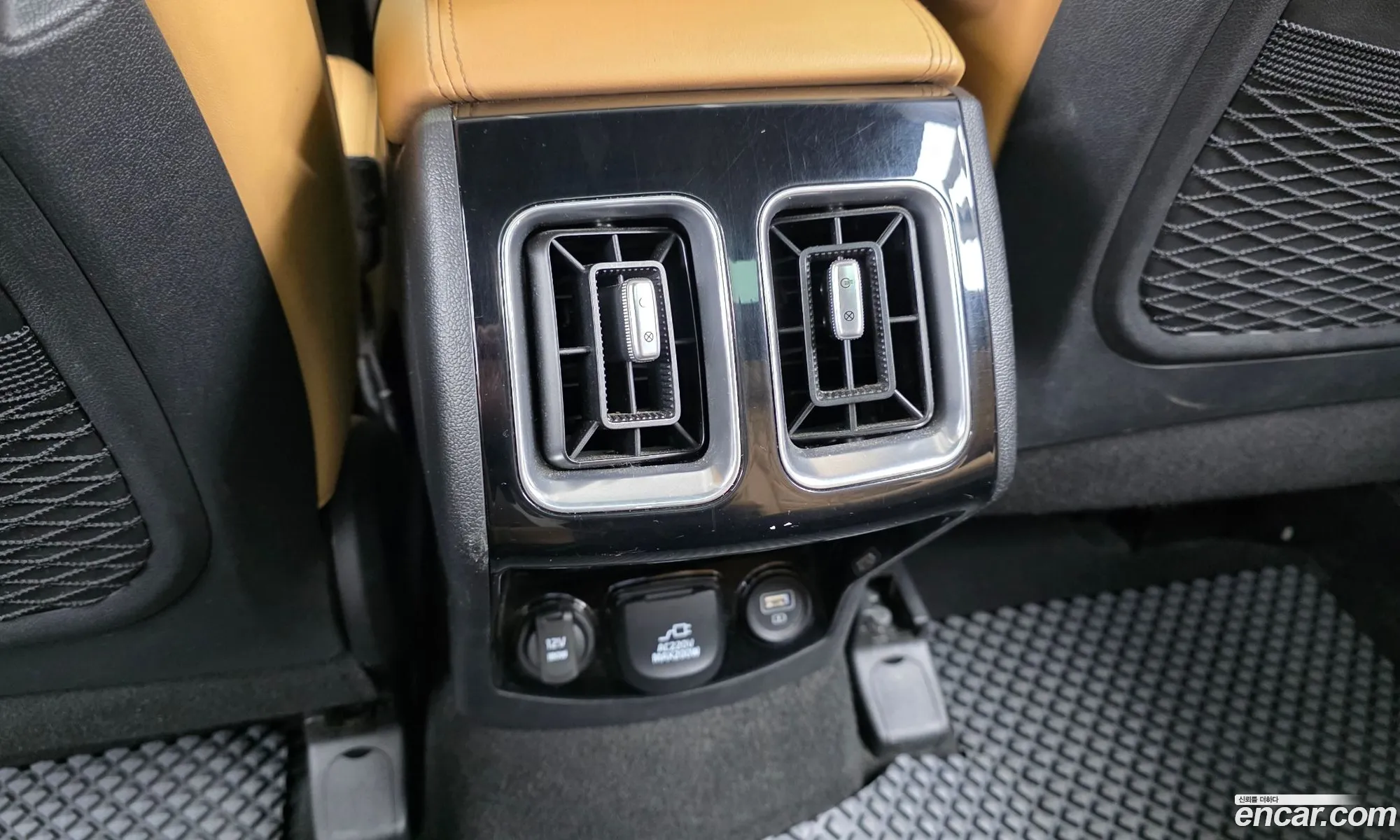 Kia Sorento 2020 — 24