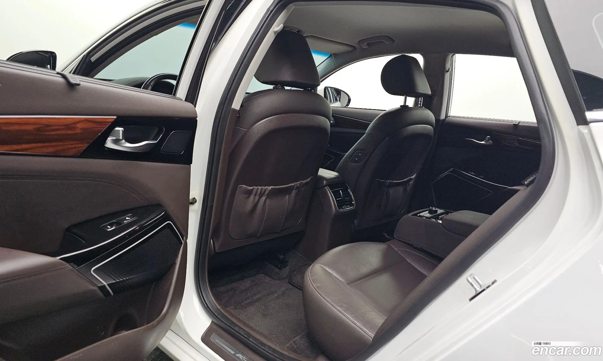 Kia K7 2016 KNALB415BGA041985 — 14